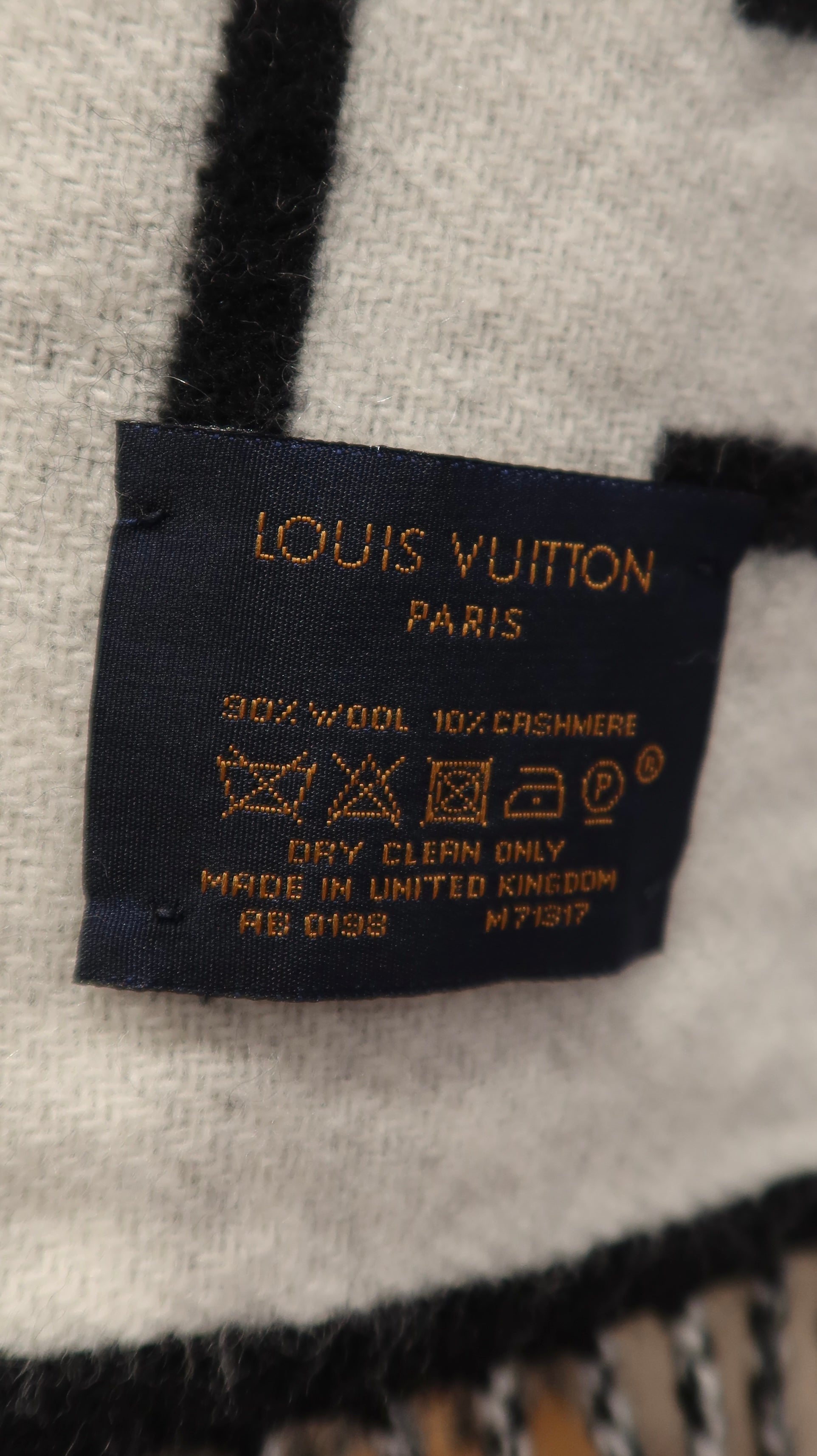 Louis Vuitton Scarf