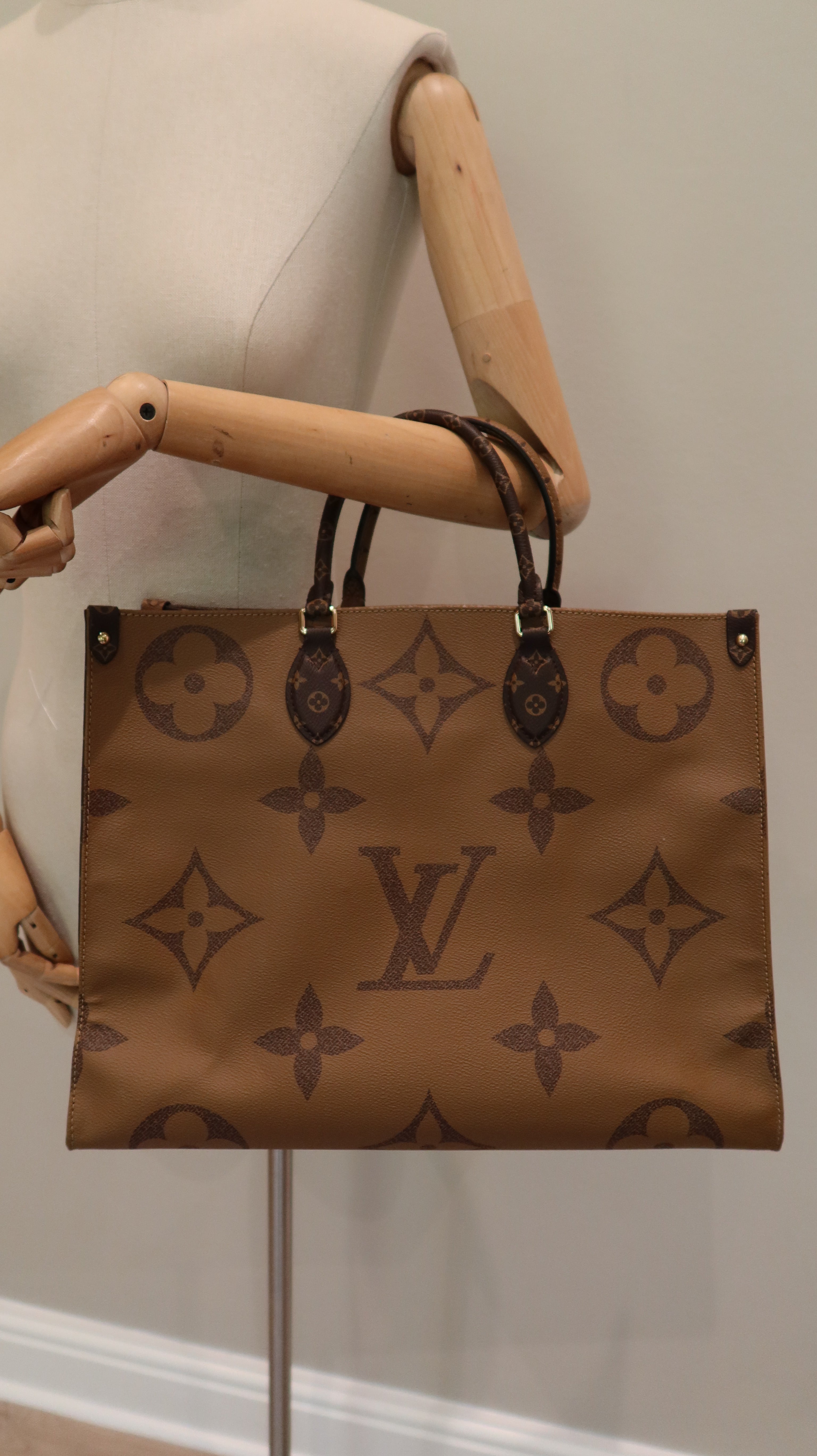 Louis Vuitton ONTHEGO GM