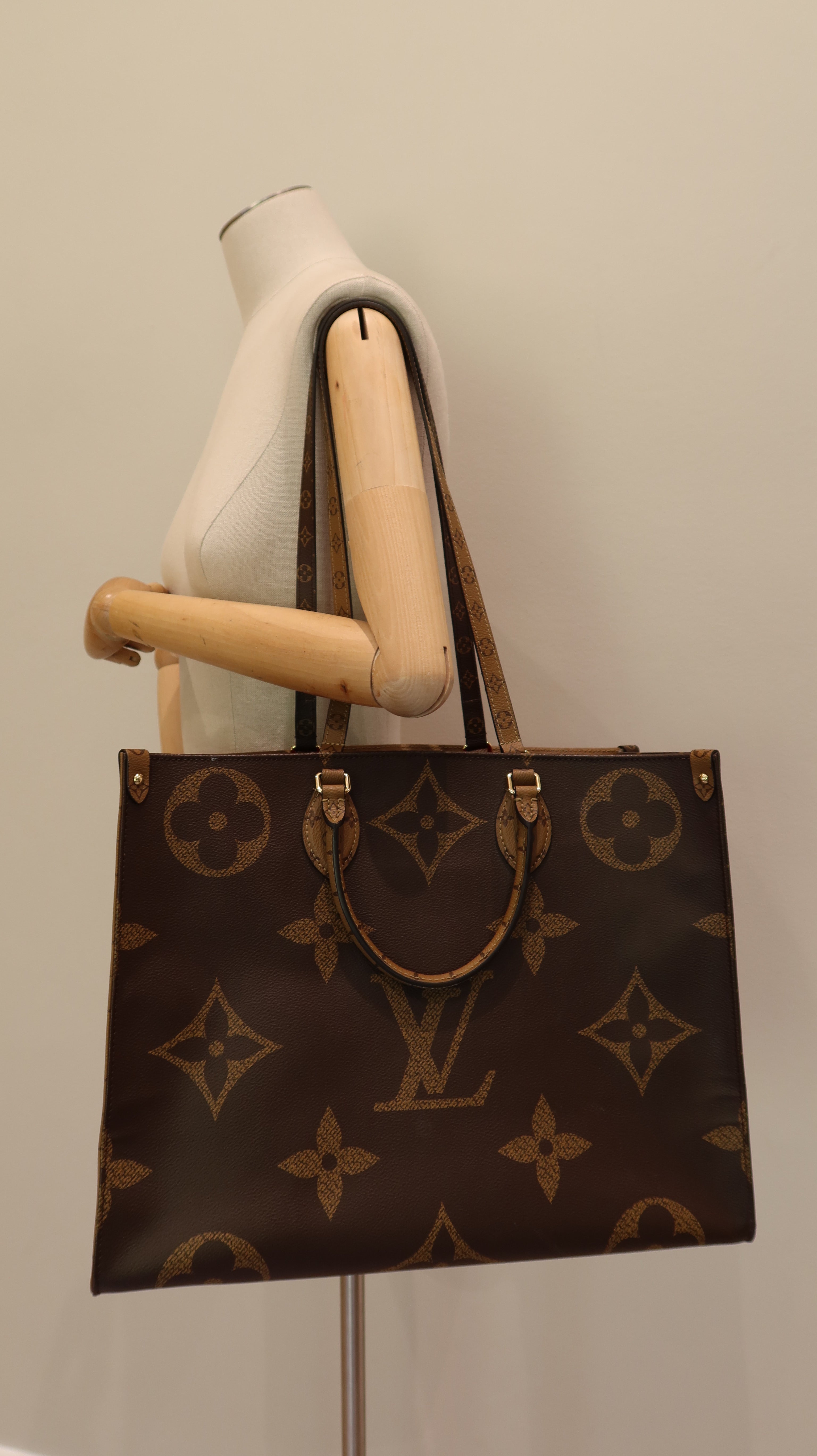 Louis Vuitton ONTHEGO GM