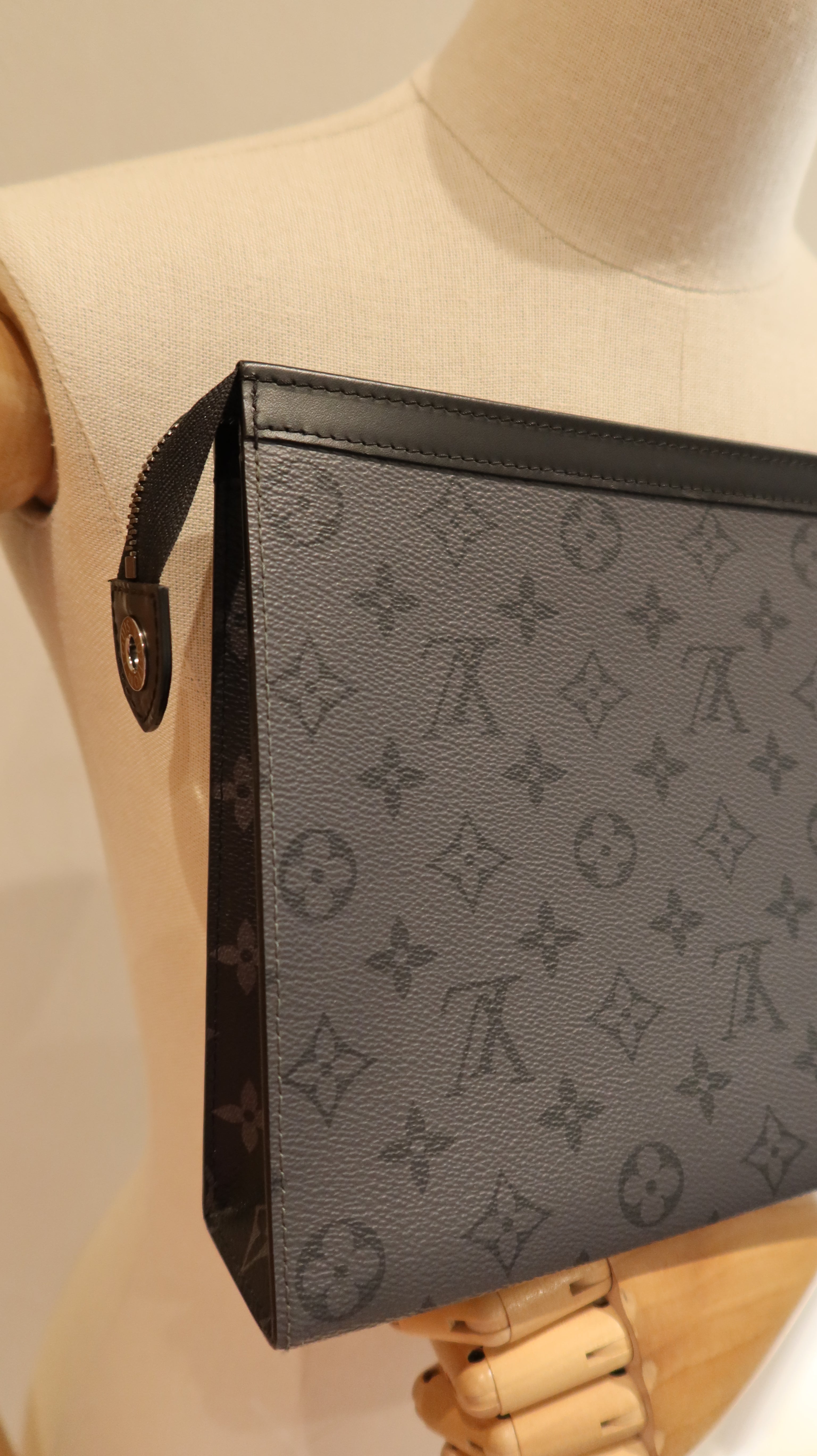 Louis Vuitton Eclipse Pochette Voyage MM