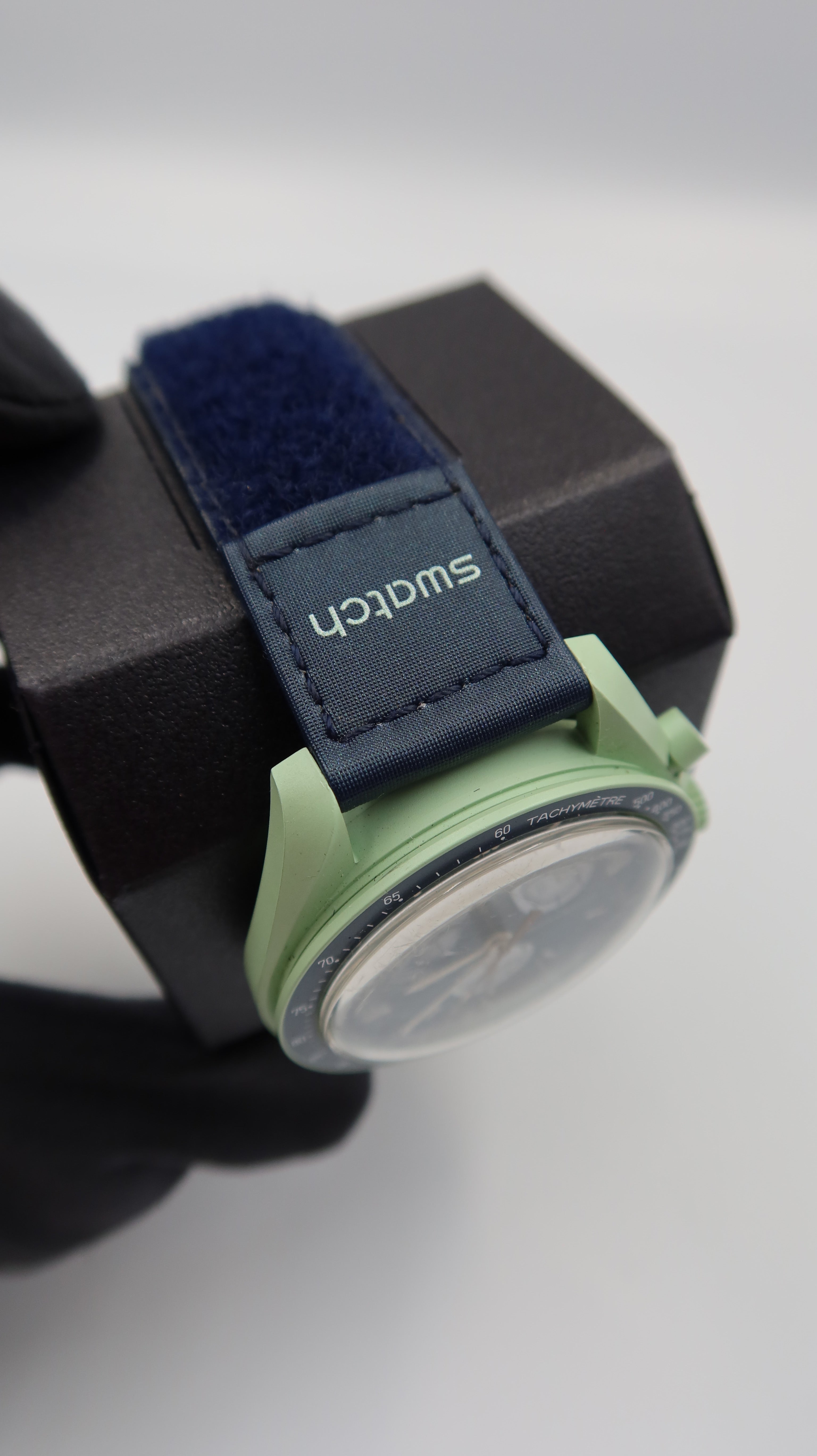 Swatch x Omega Mission On Earth (42mm)