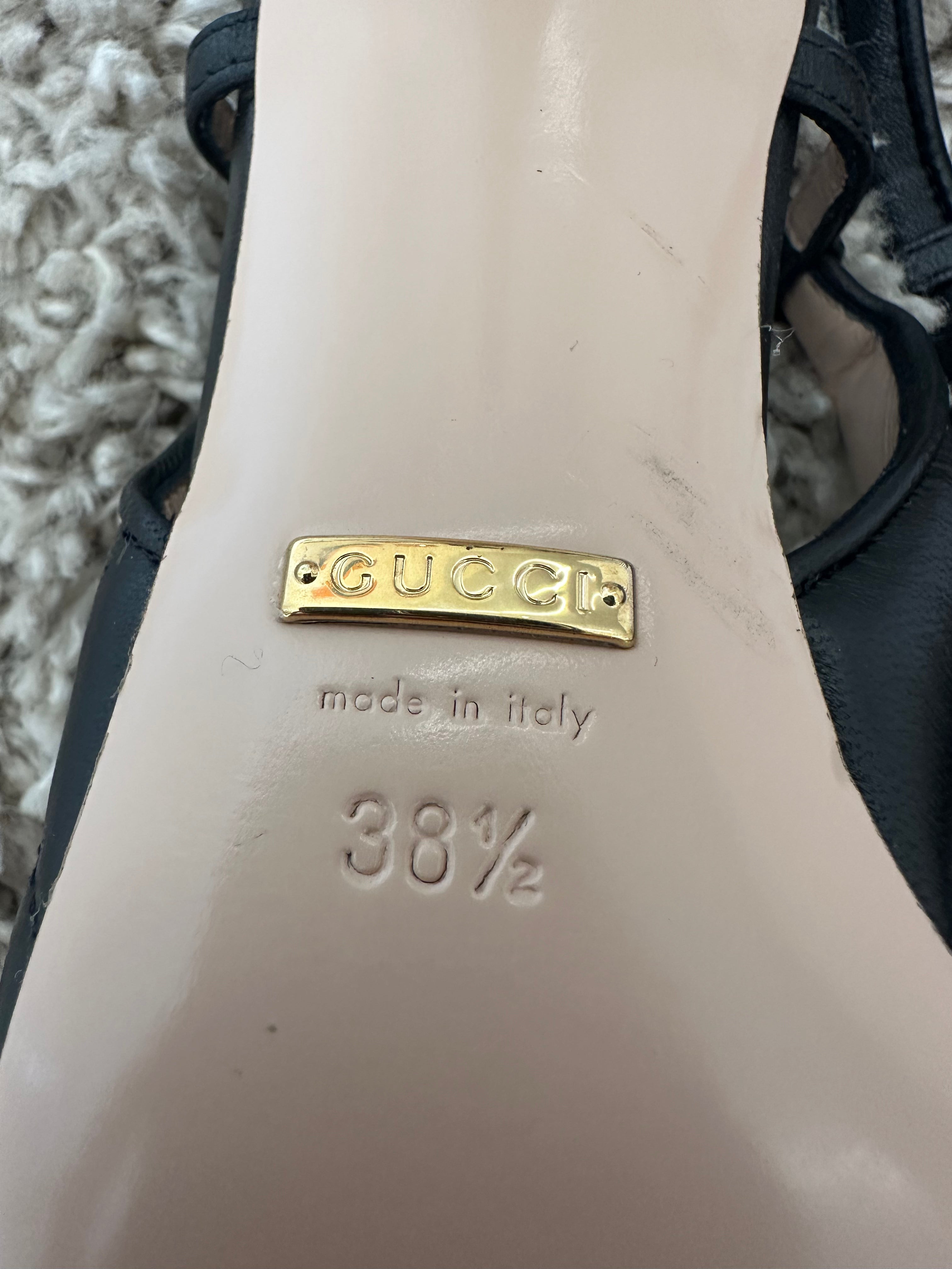 Gucci Slingback Pumps (EU38.5)