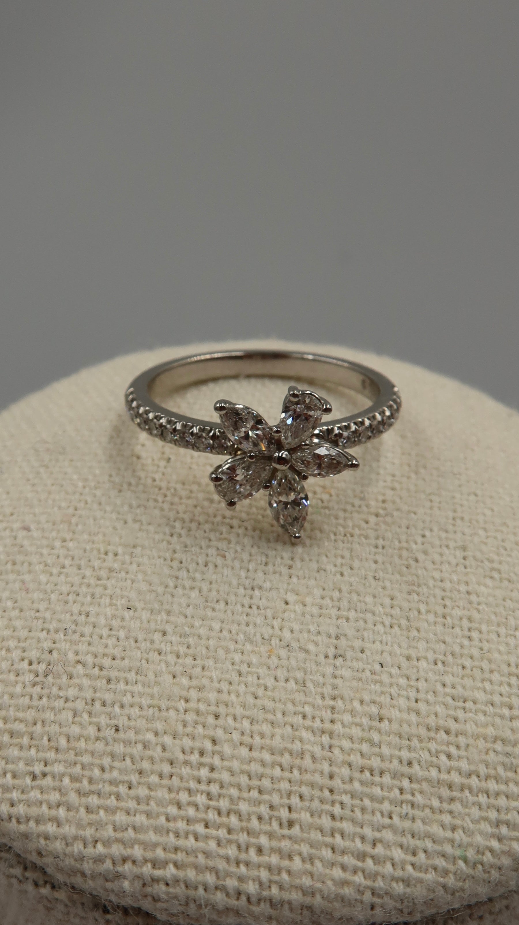 Tiffany & Co Victoria Diamond Mixed Cluster Ring (60/S)