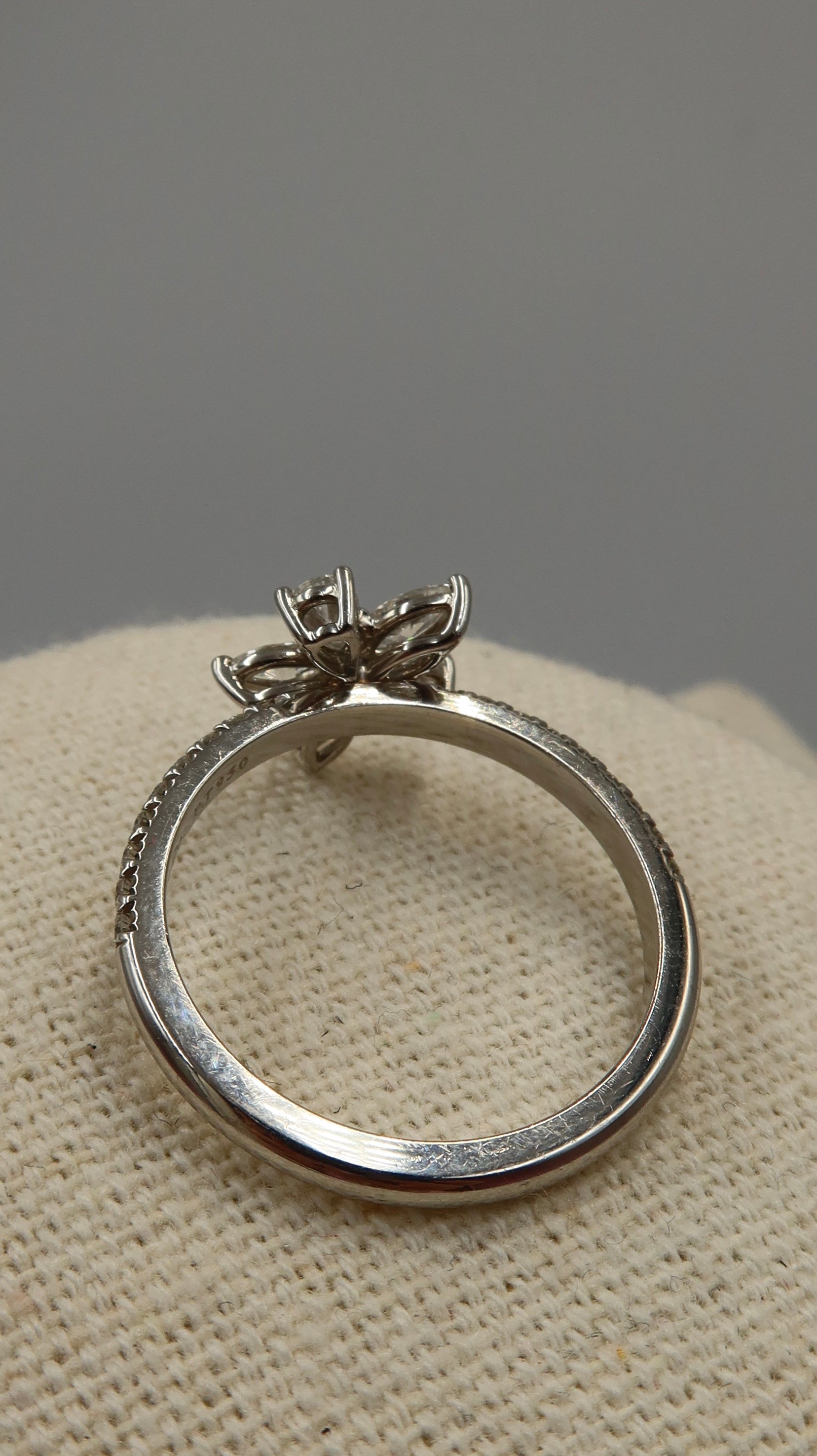 Tiffany & Co Victoria Diamond Mixed Cluster Ring (60/S)