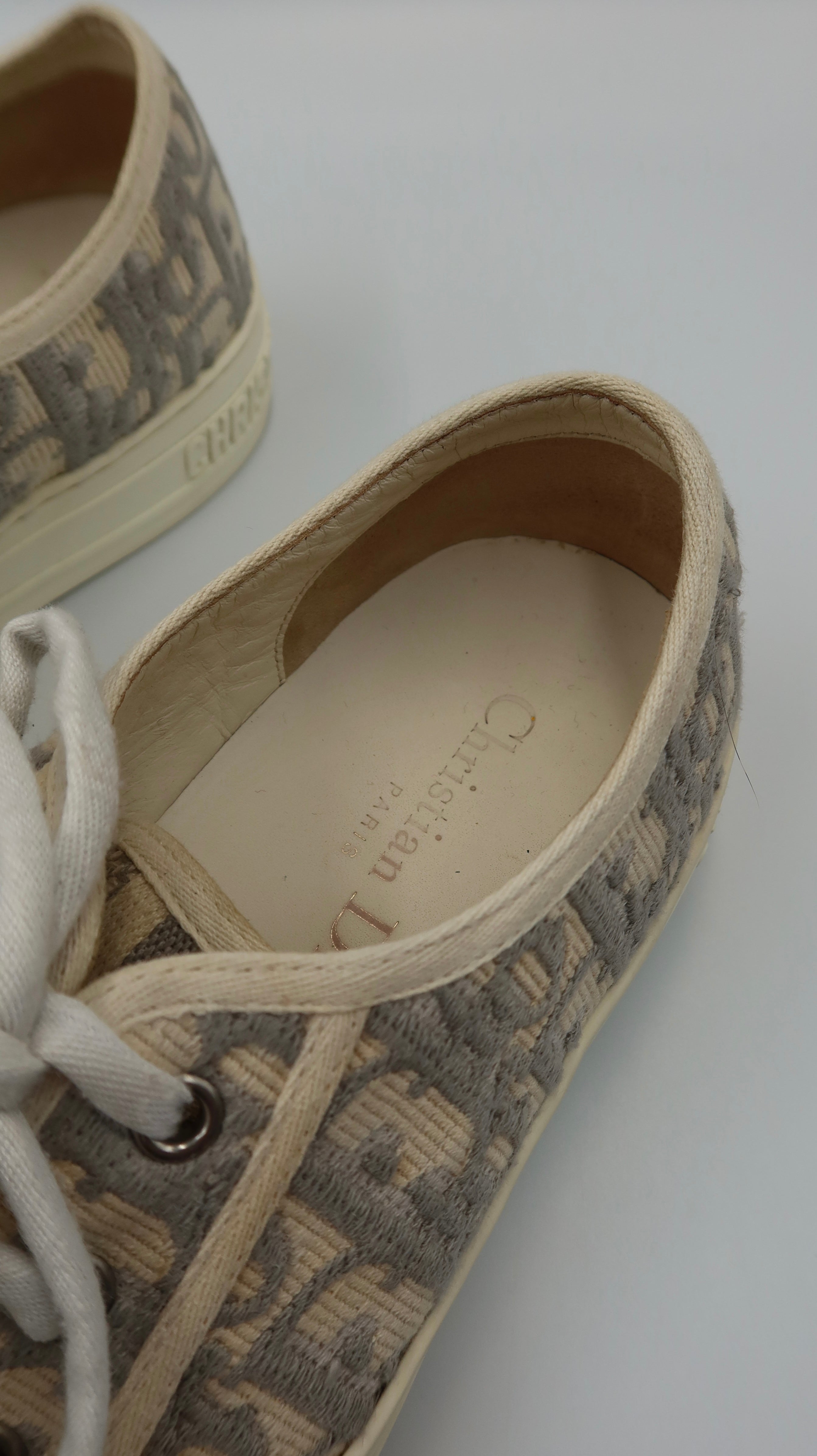 Christian Dior Sneakers (EU38.5)