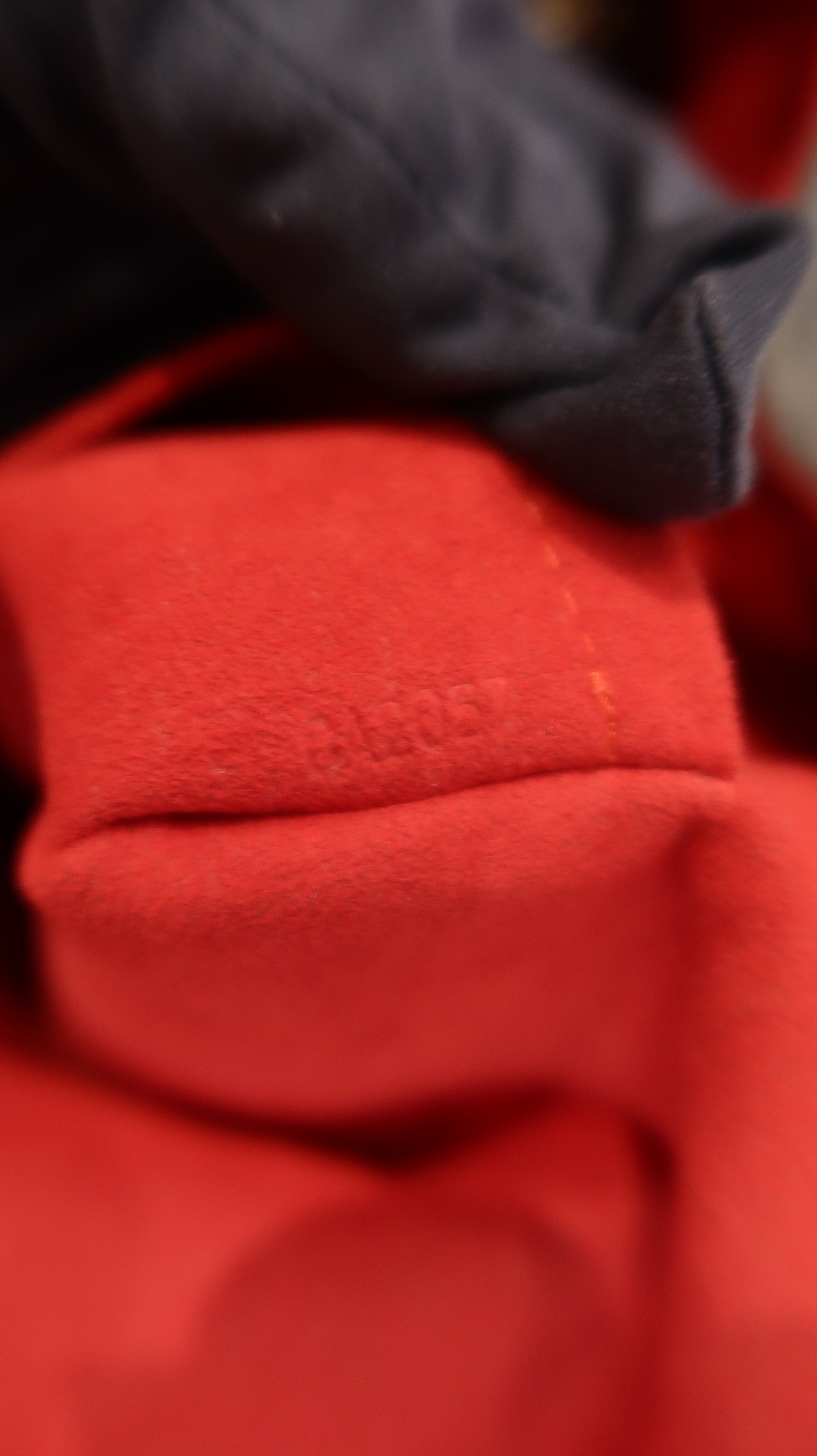 Louis Vuitton Hampstead MM Tote Bag