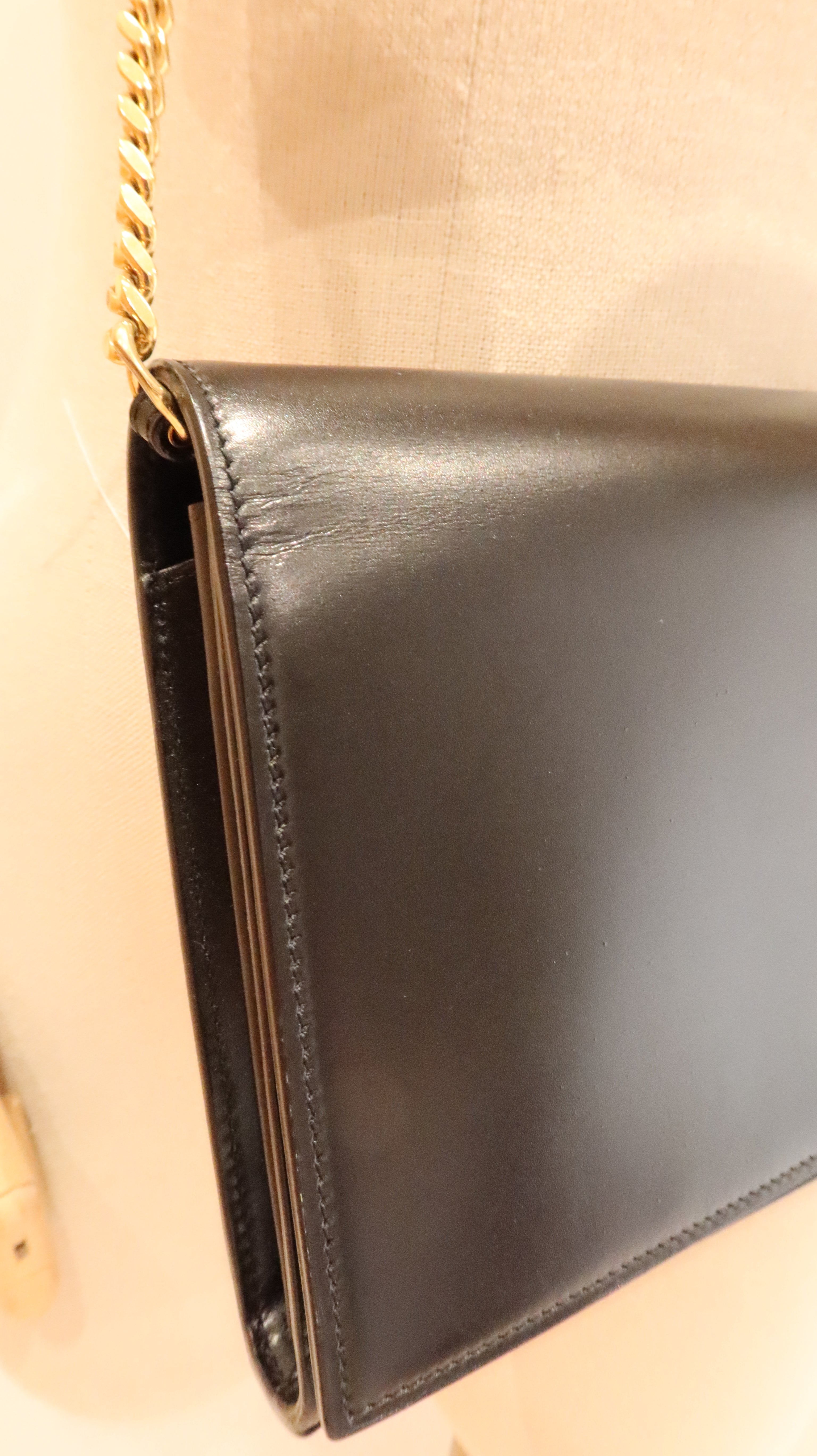 Saint Laurent Wallet On Chain