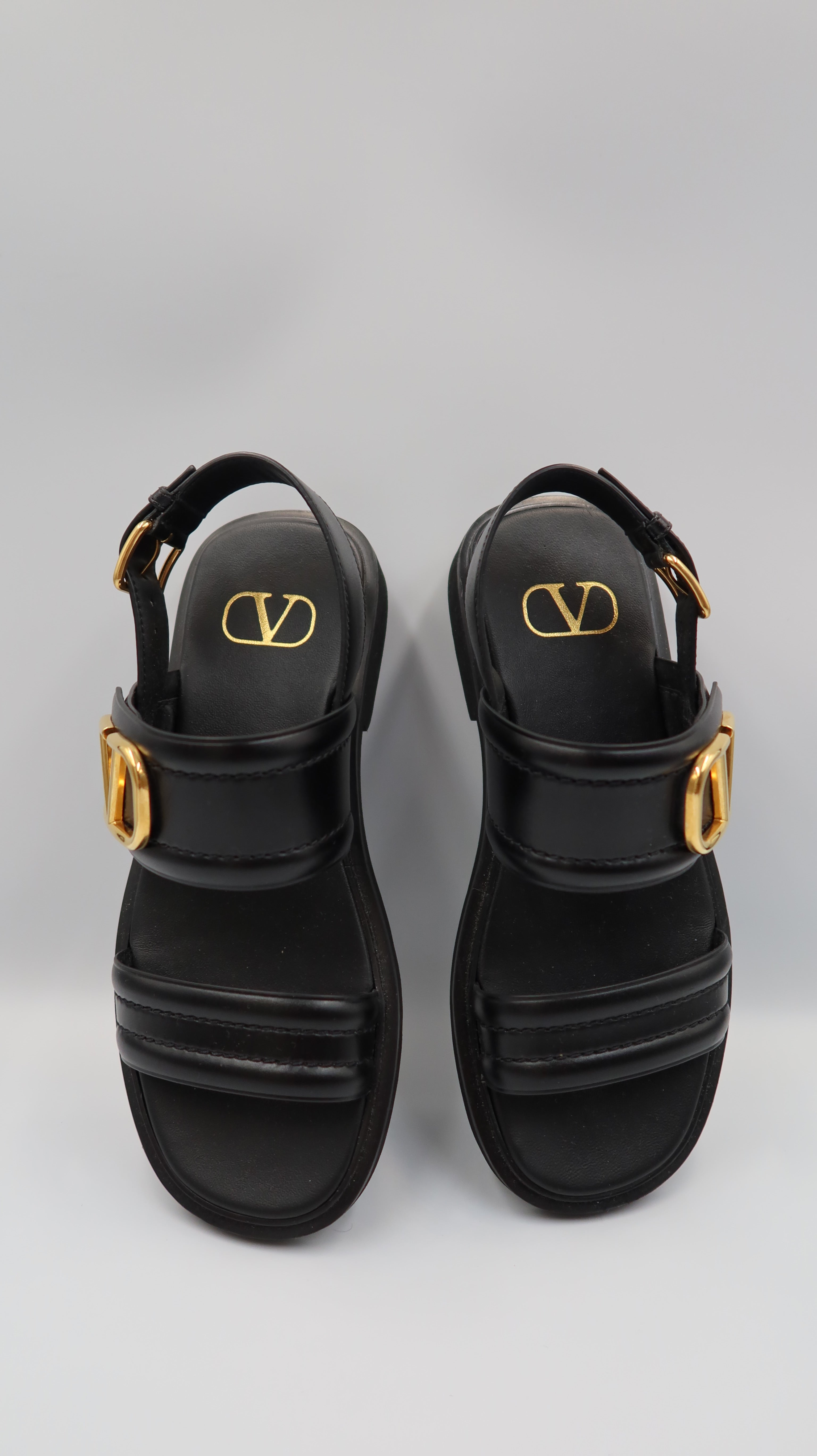 Valentino Slides (EU35)