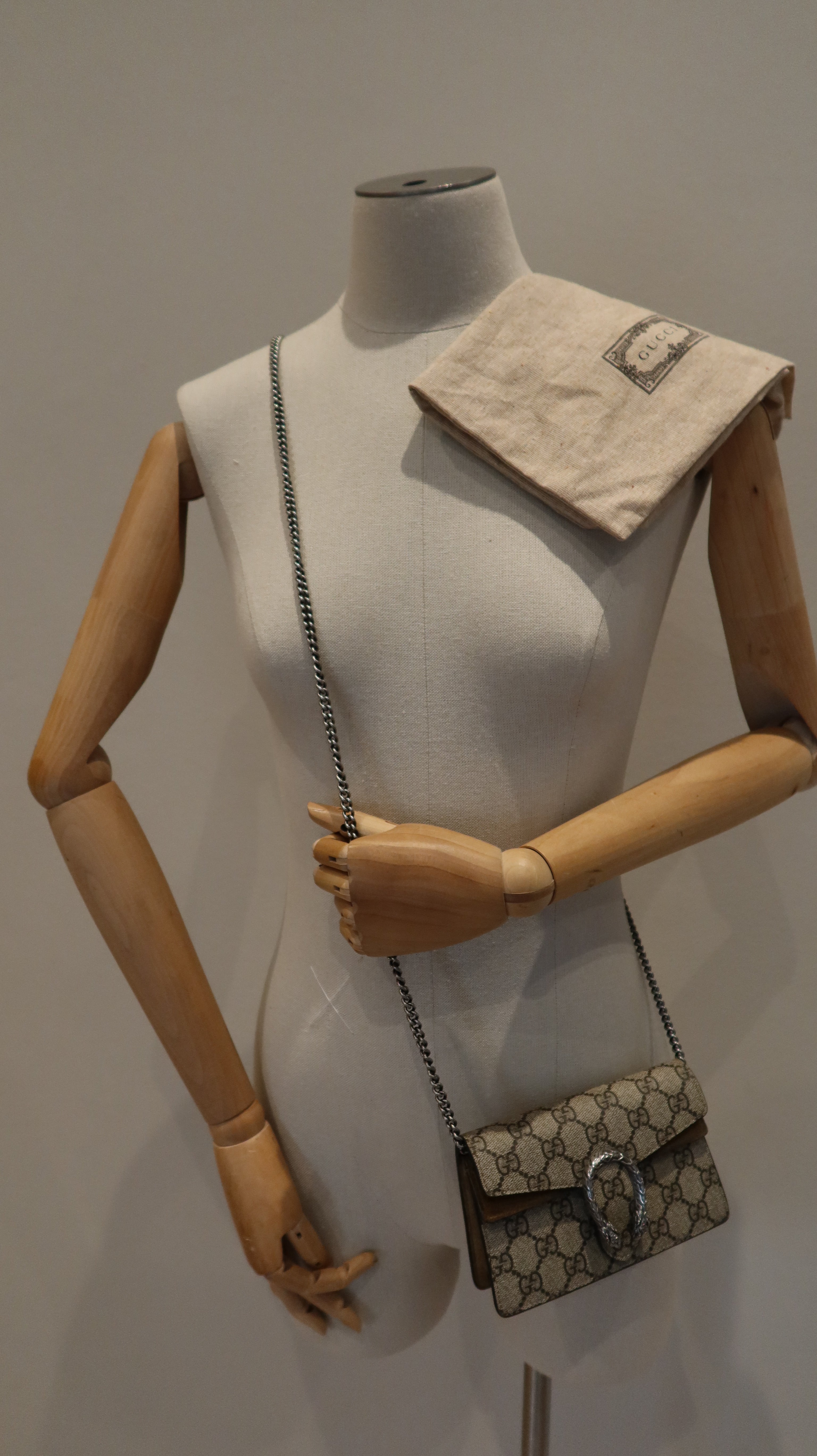 Gucci Super Mini Dionysus Bag