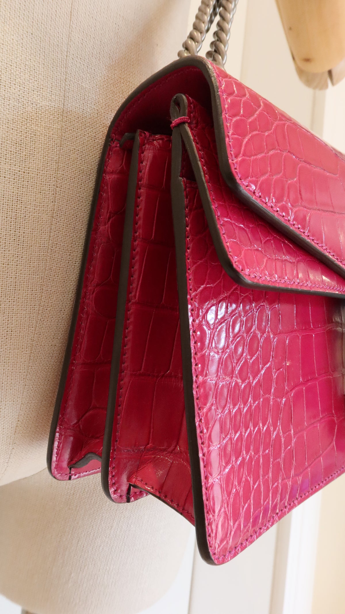 Gucci Dionysus Shoulder Bag