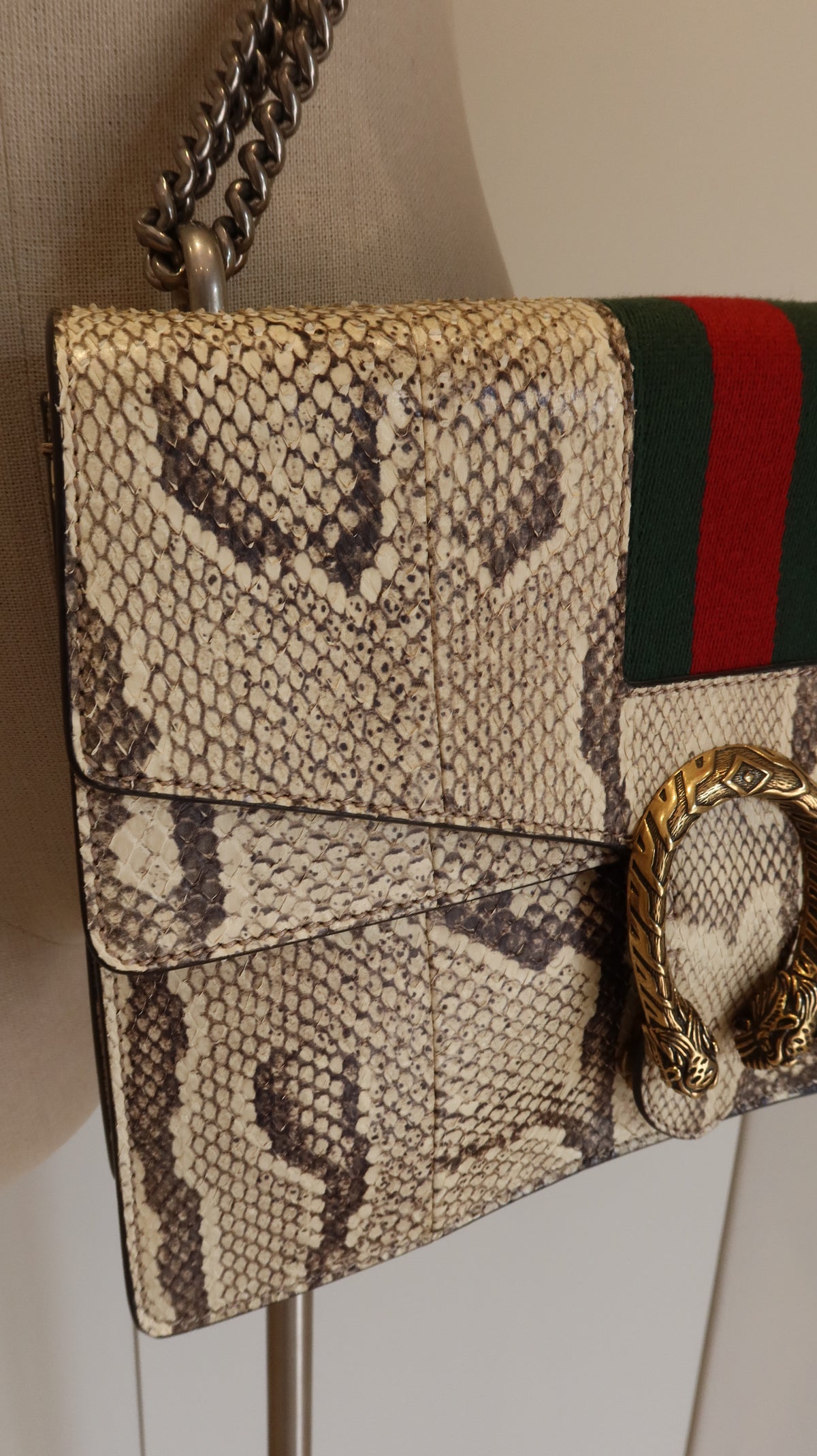 Gucci Dionysus Shoulder Bag