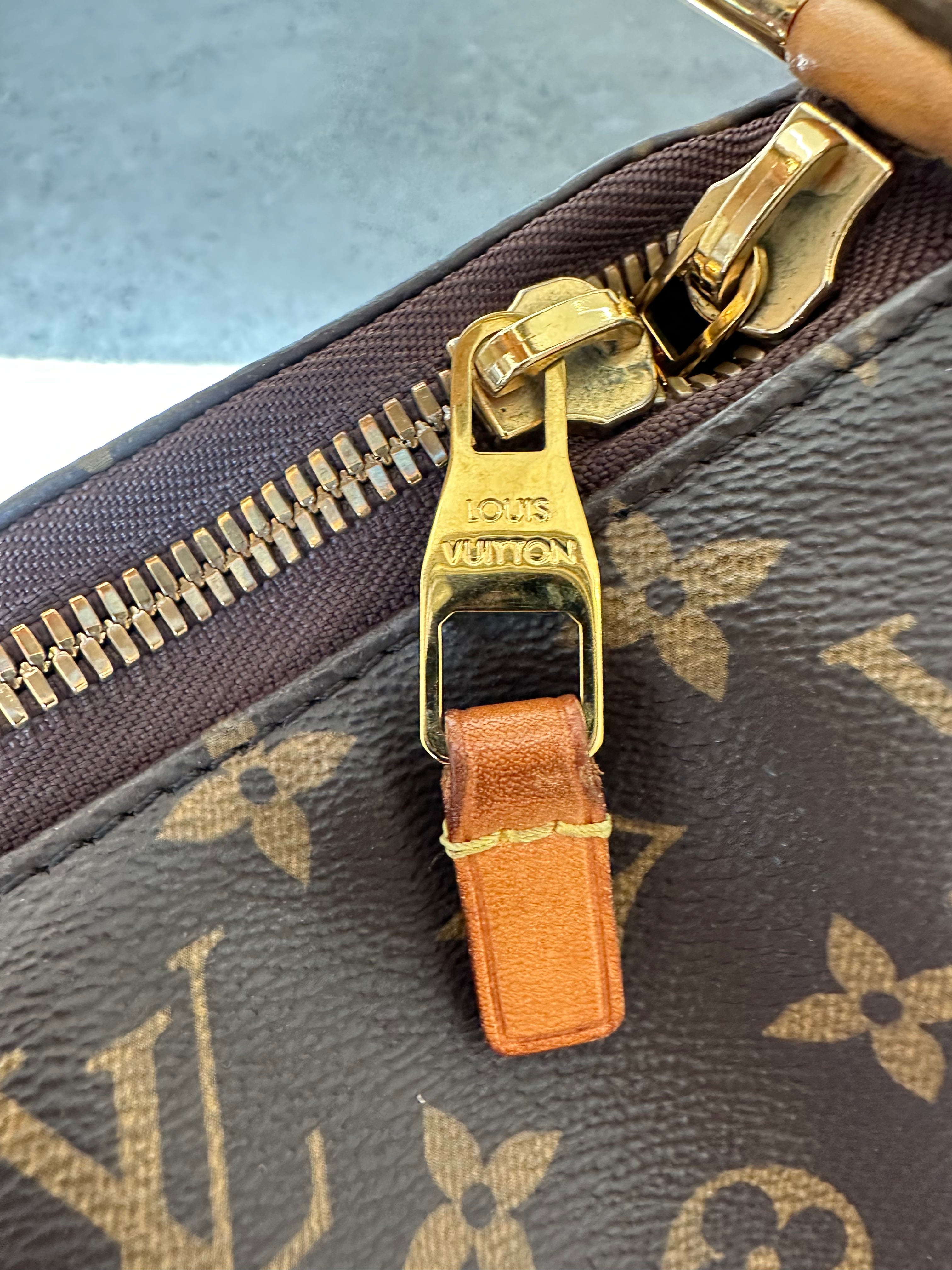 Louis Vuitton Sully PM Bag