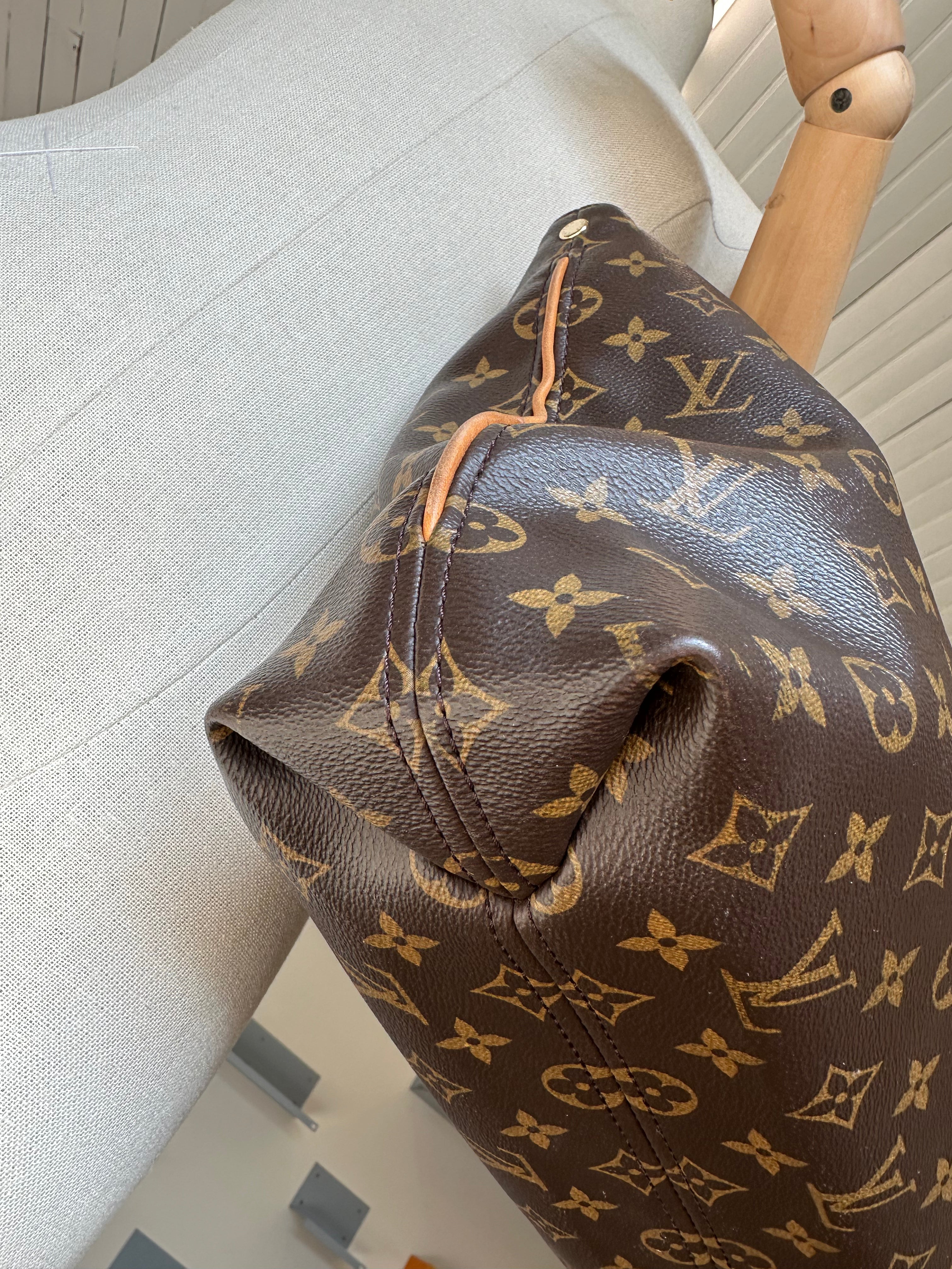 Louis Vuitton Sully PM Bag