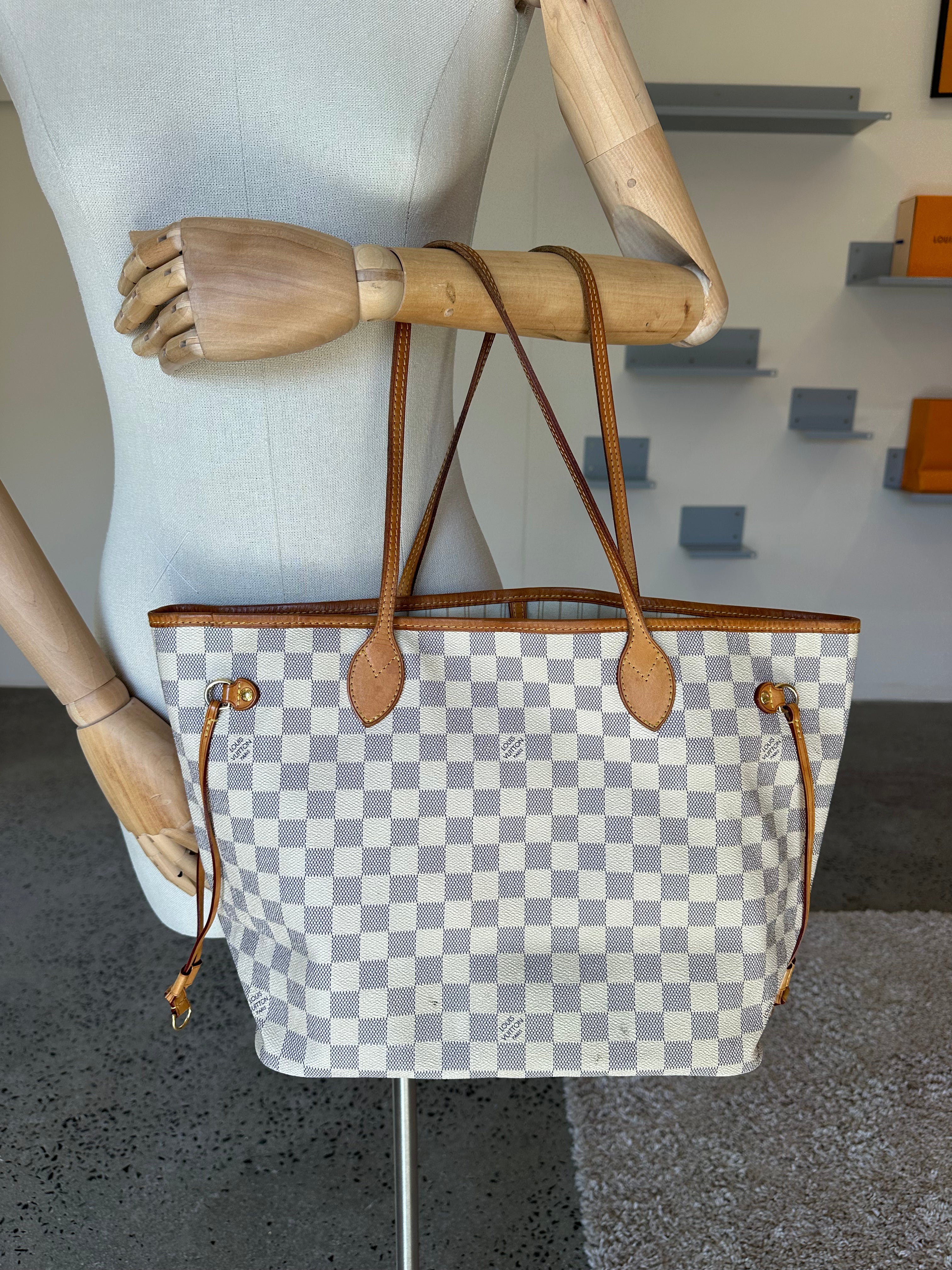 Louis Vuitton Neverfull MM