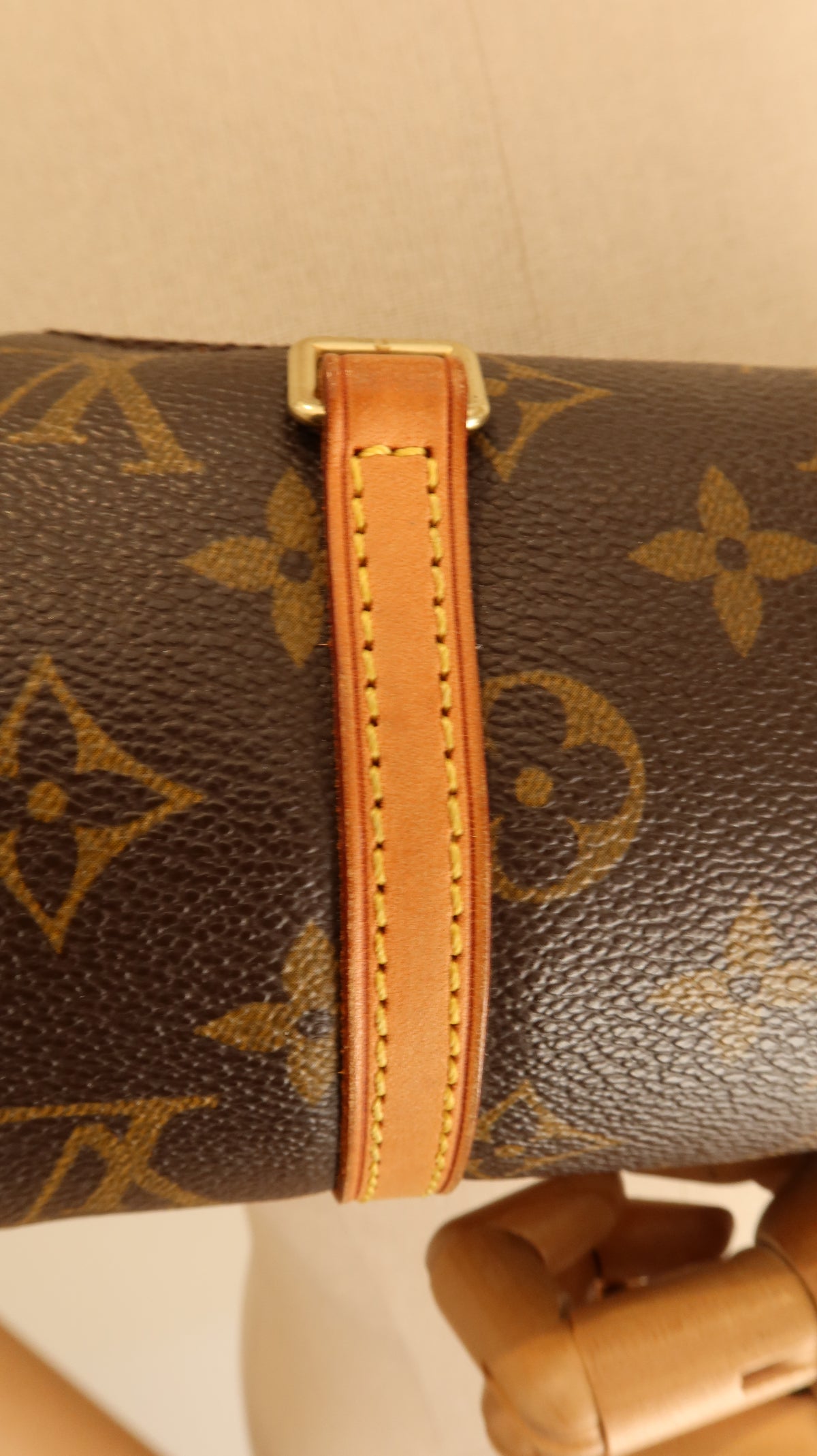 Louis Vuitton Papillon 19