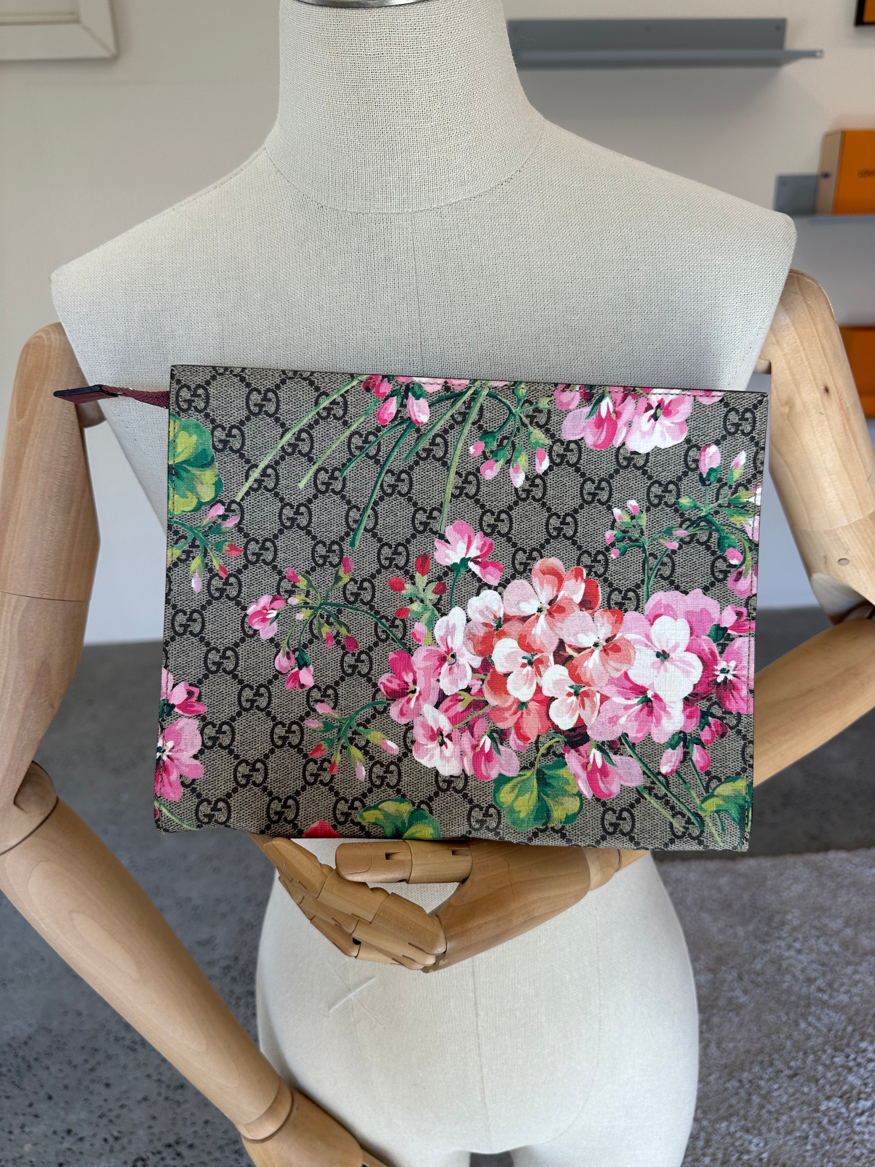 Gucci Blooms Clutch