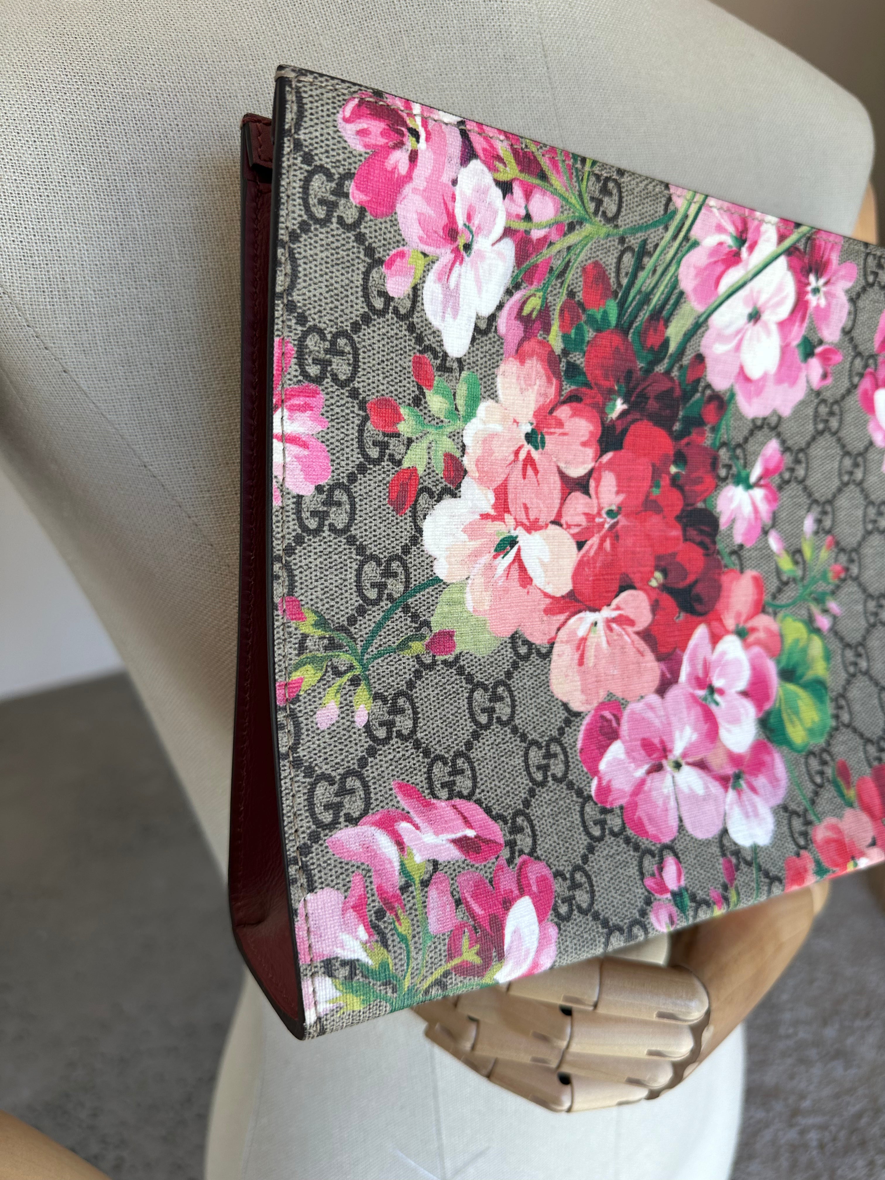 Gucci Blooms Clutch