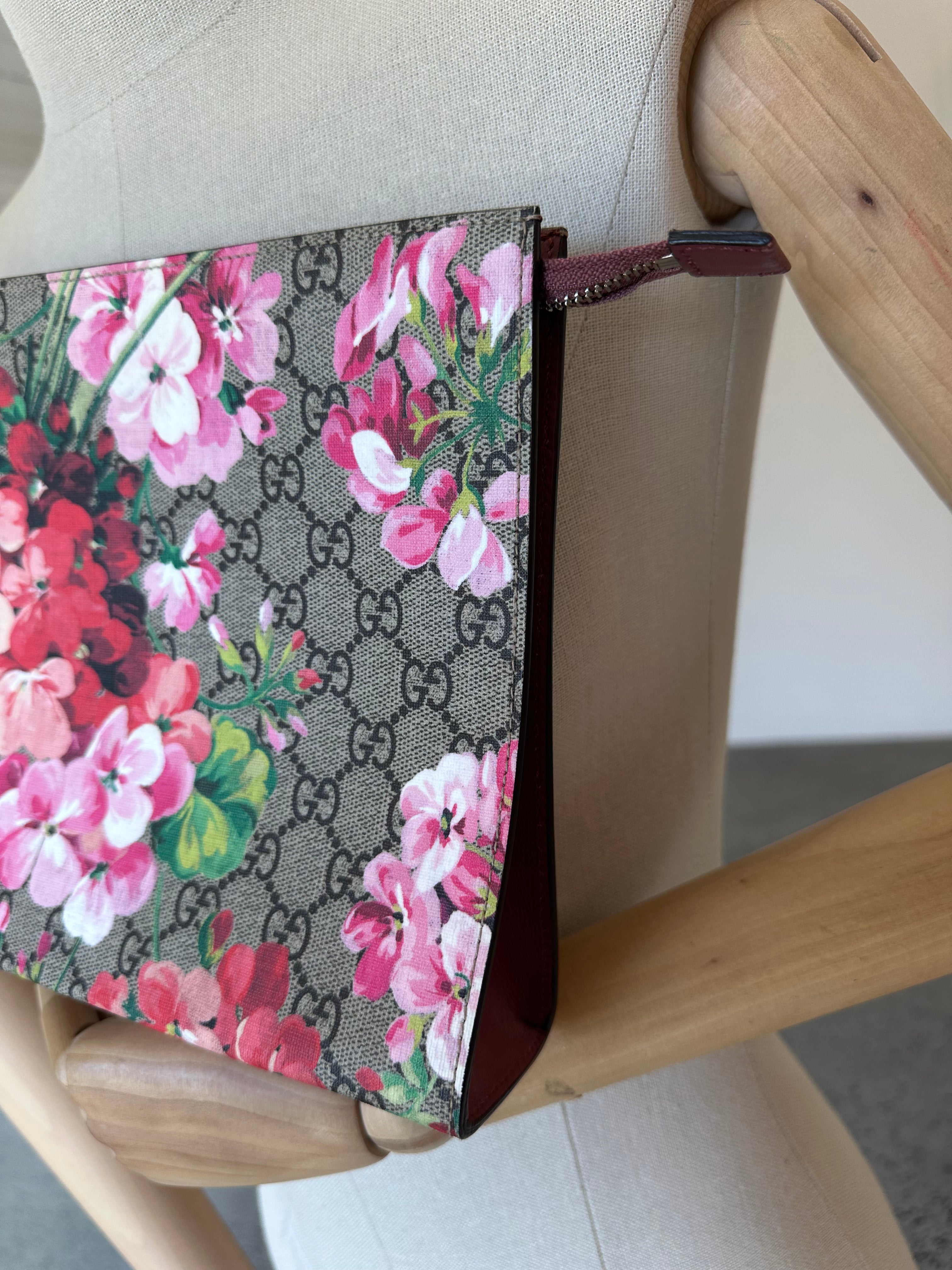 Gucci Blooms Clutch