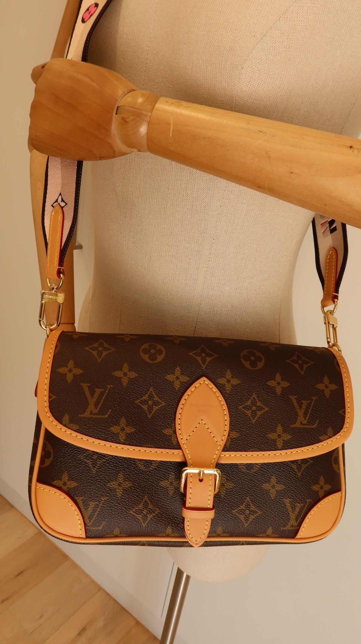 Louis Vuitton Diane PM Bag