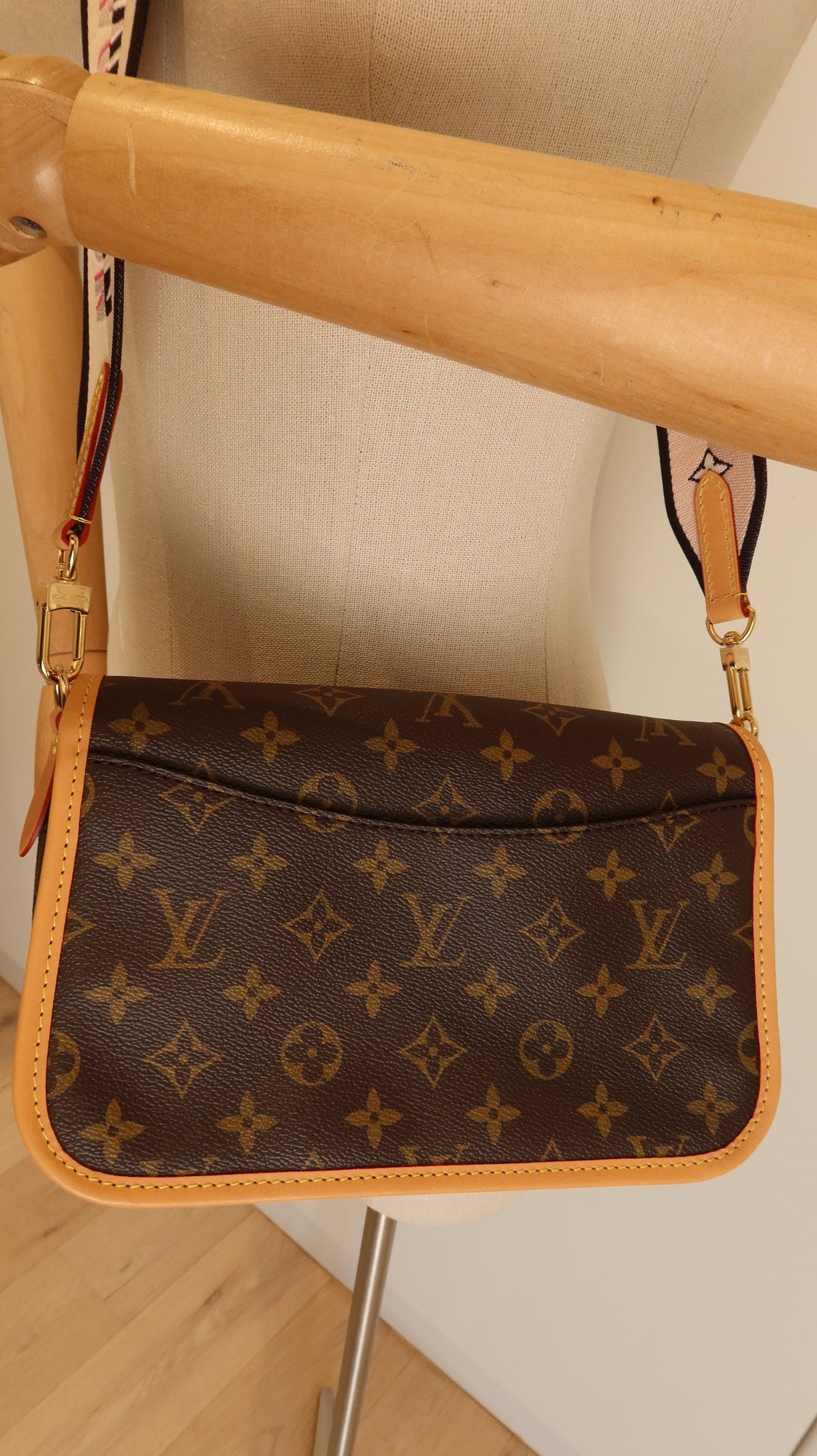 Louis Vuitton Diane PM Bag