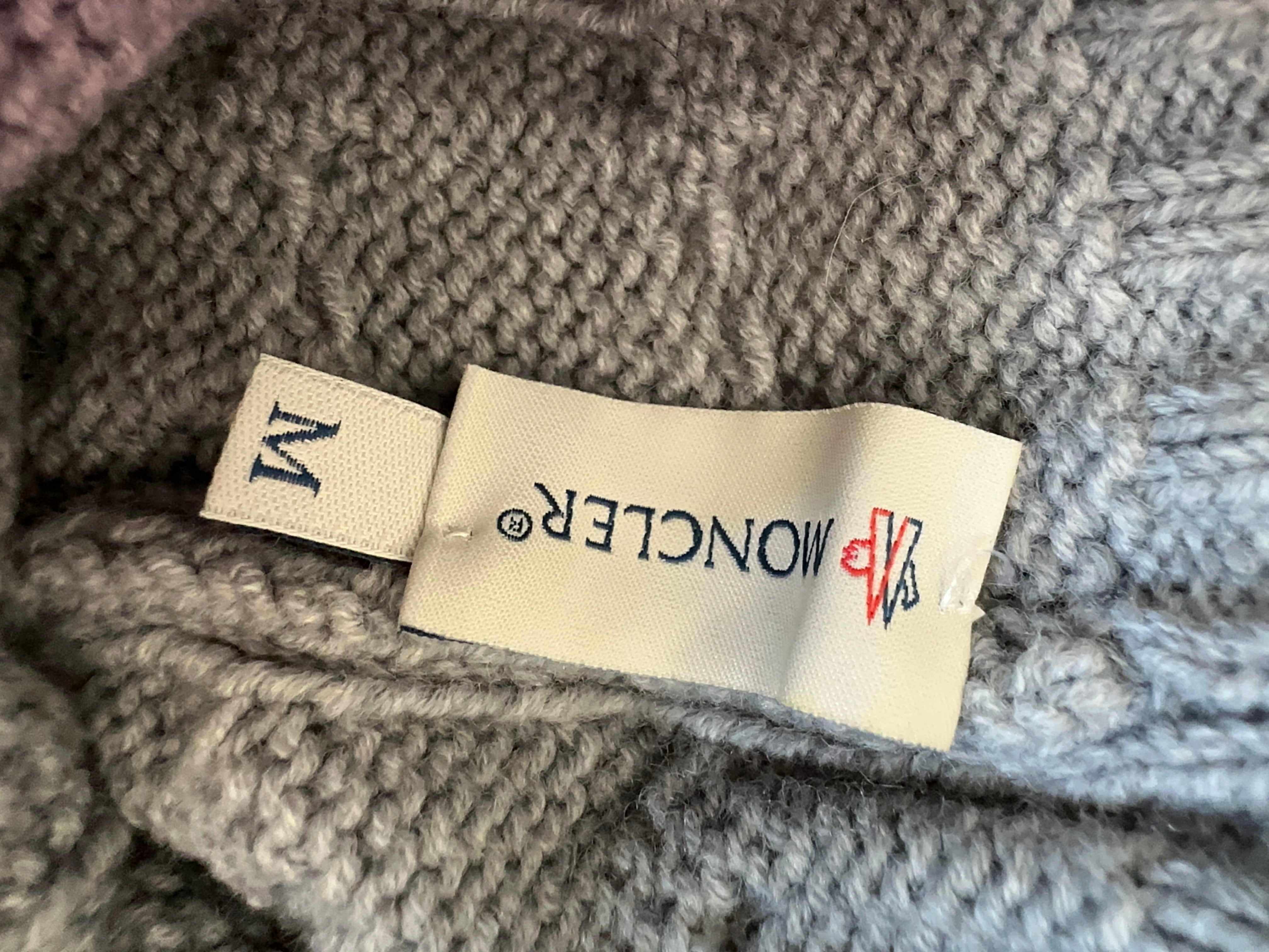 Moncler Beanie (M)