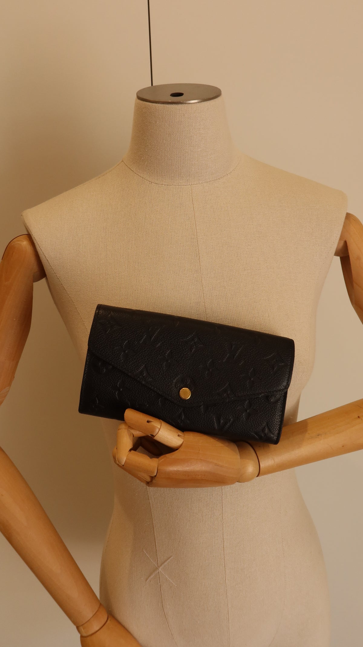 Louis Vuitton Emilie Wallet