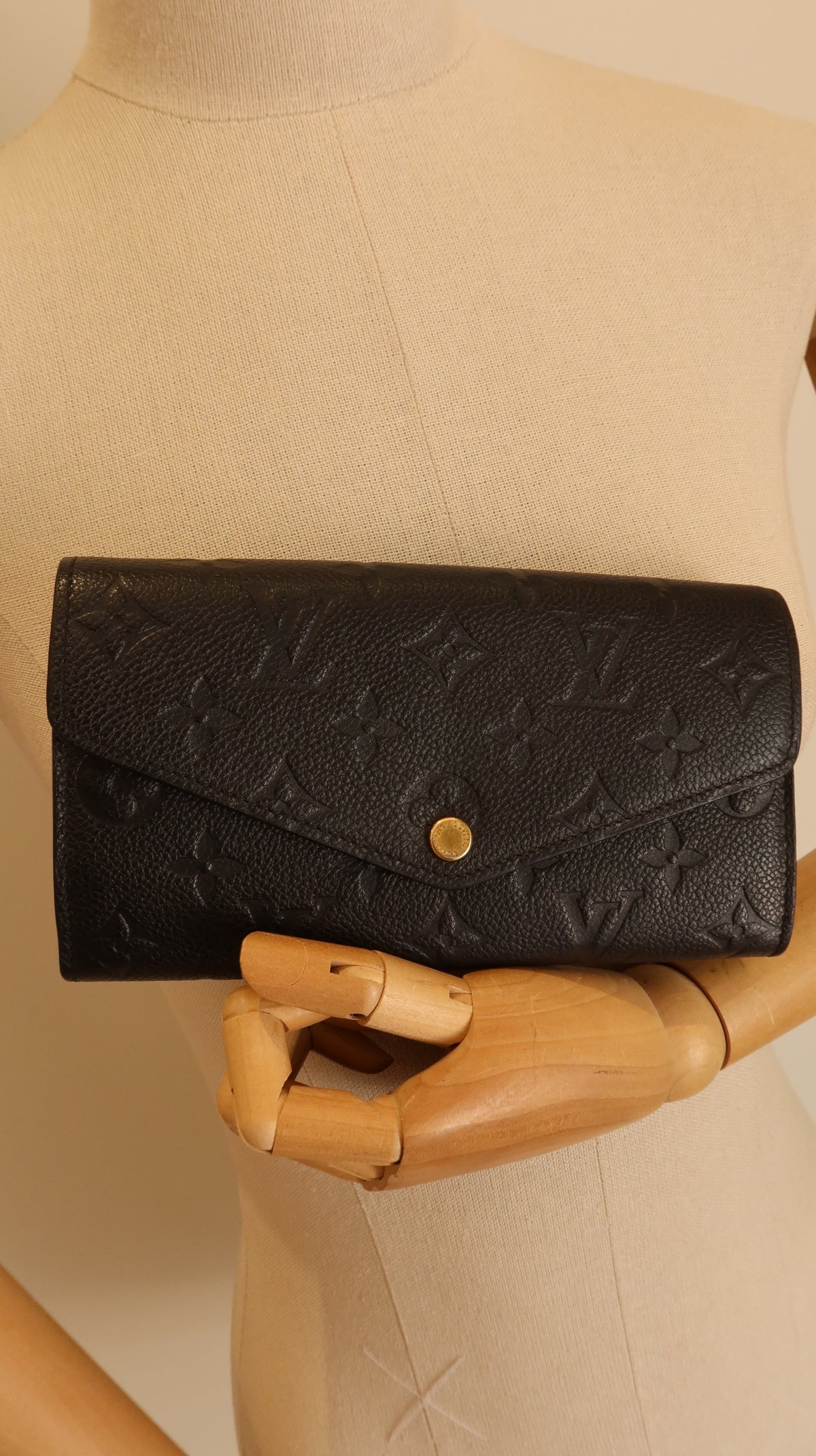 Louis Vuitton Emilie Wallet