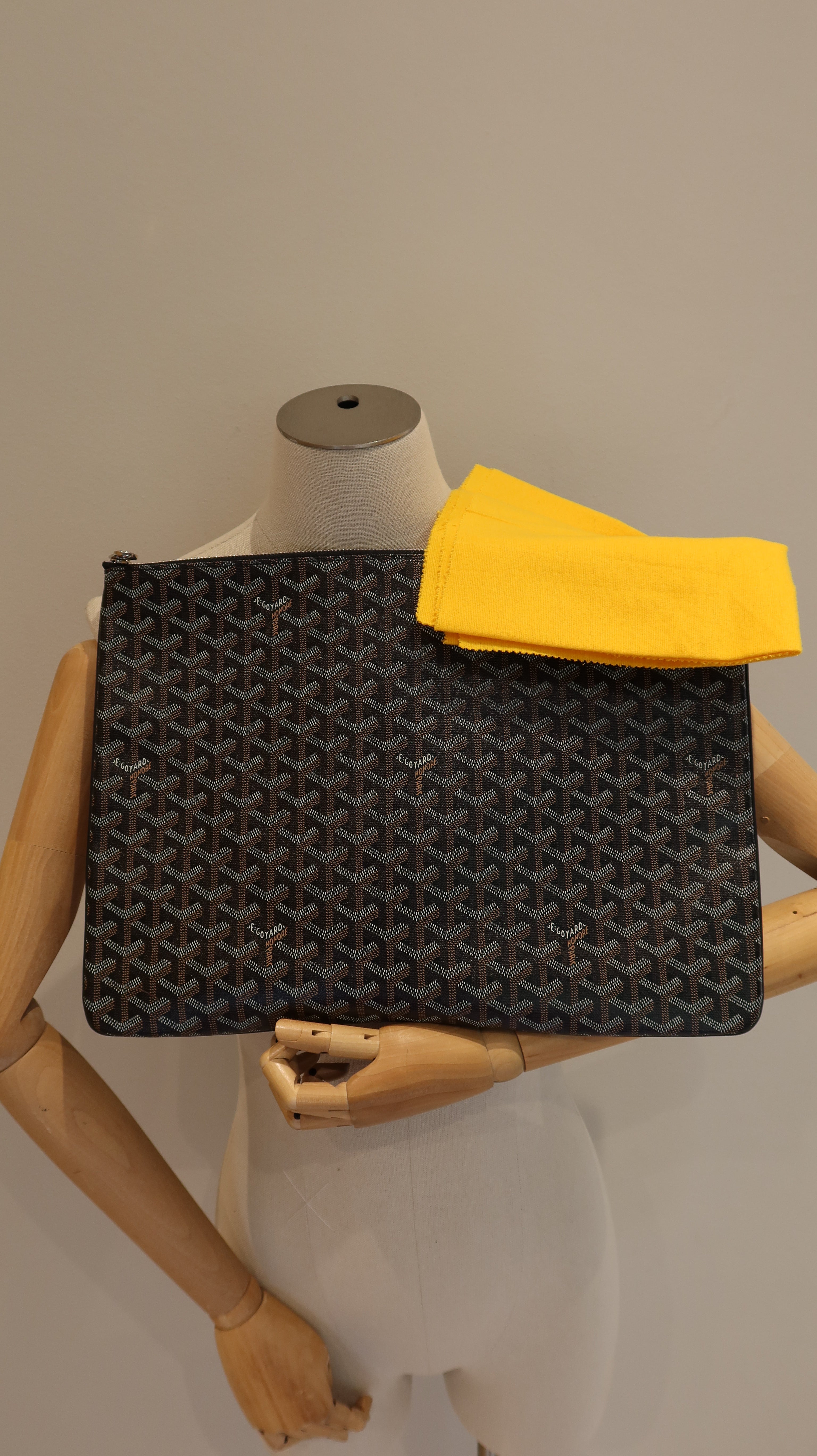 Goyard Sènat Pouch GM