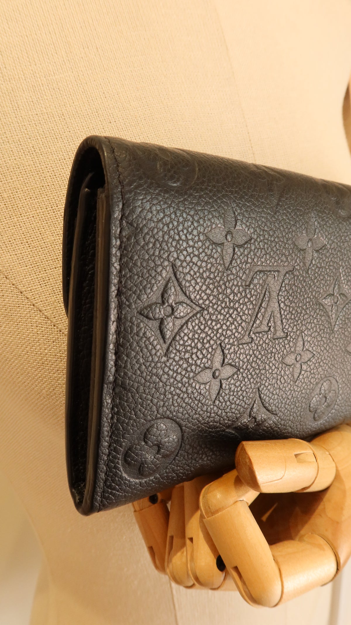 Louis Vuitton Emilie Wallet