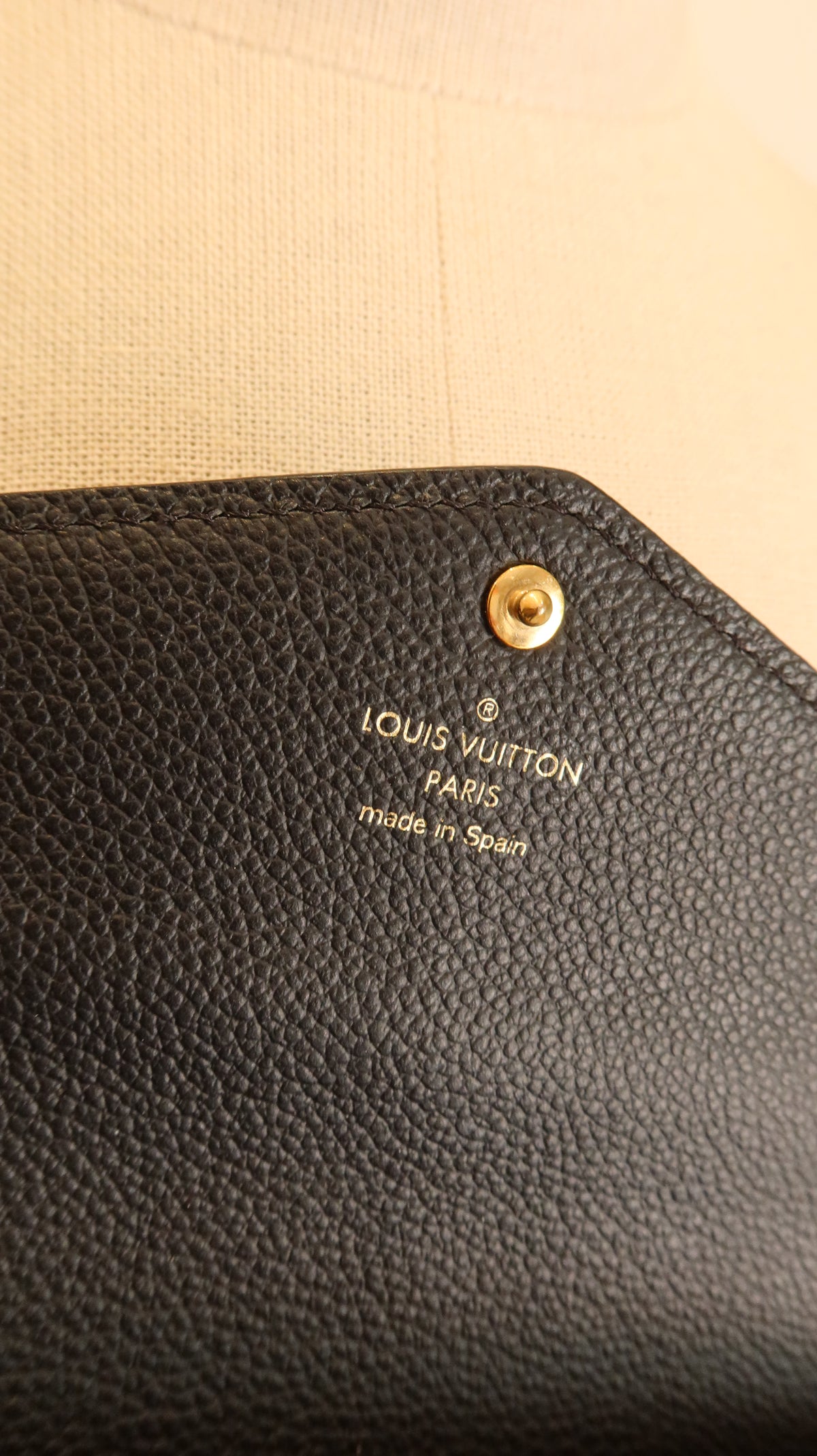 Louis Vuitton Emilie Wallet