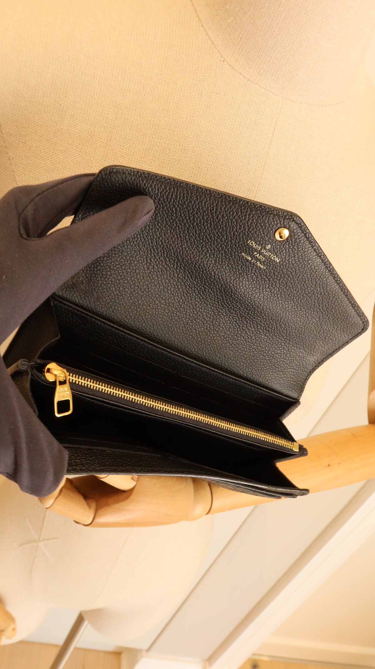 Louis Vuitton Emilie Wallet