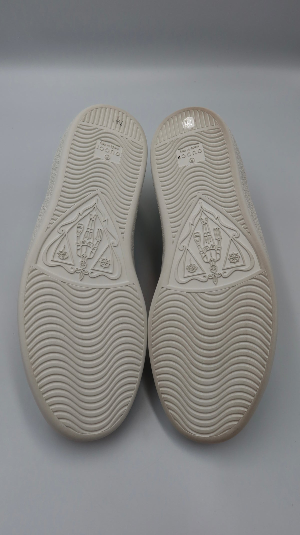 Gucci Sneakers (Mens7.5)