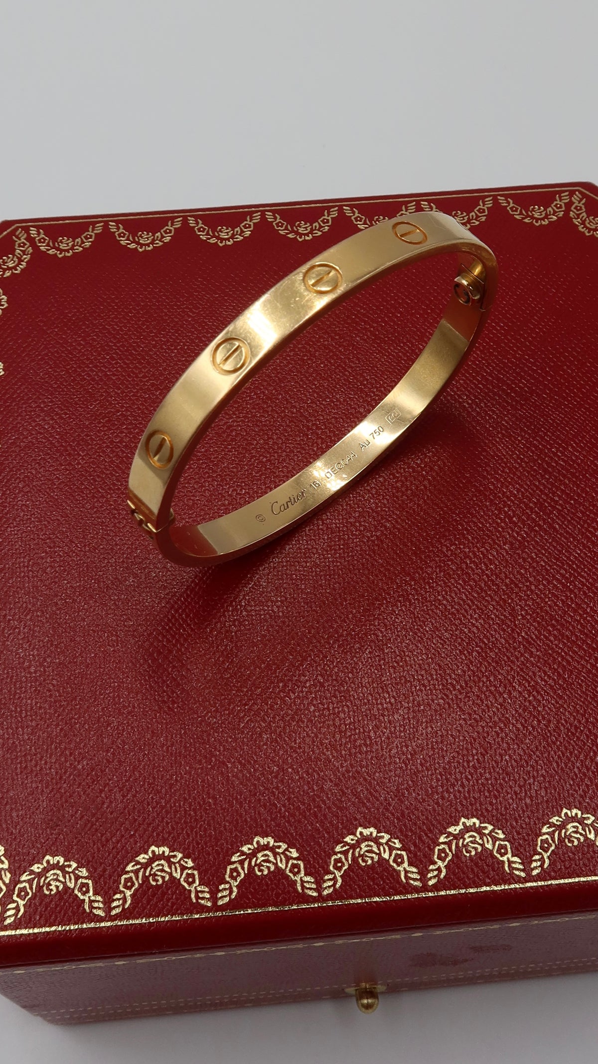 Cartier Love Bracelet (16/YG)
