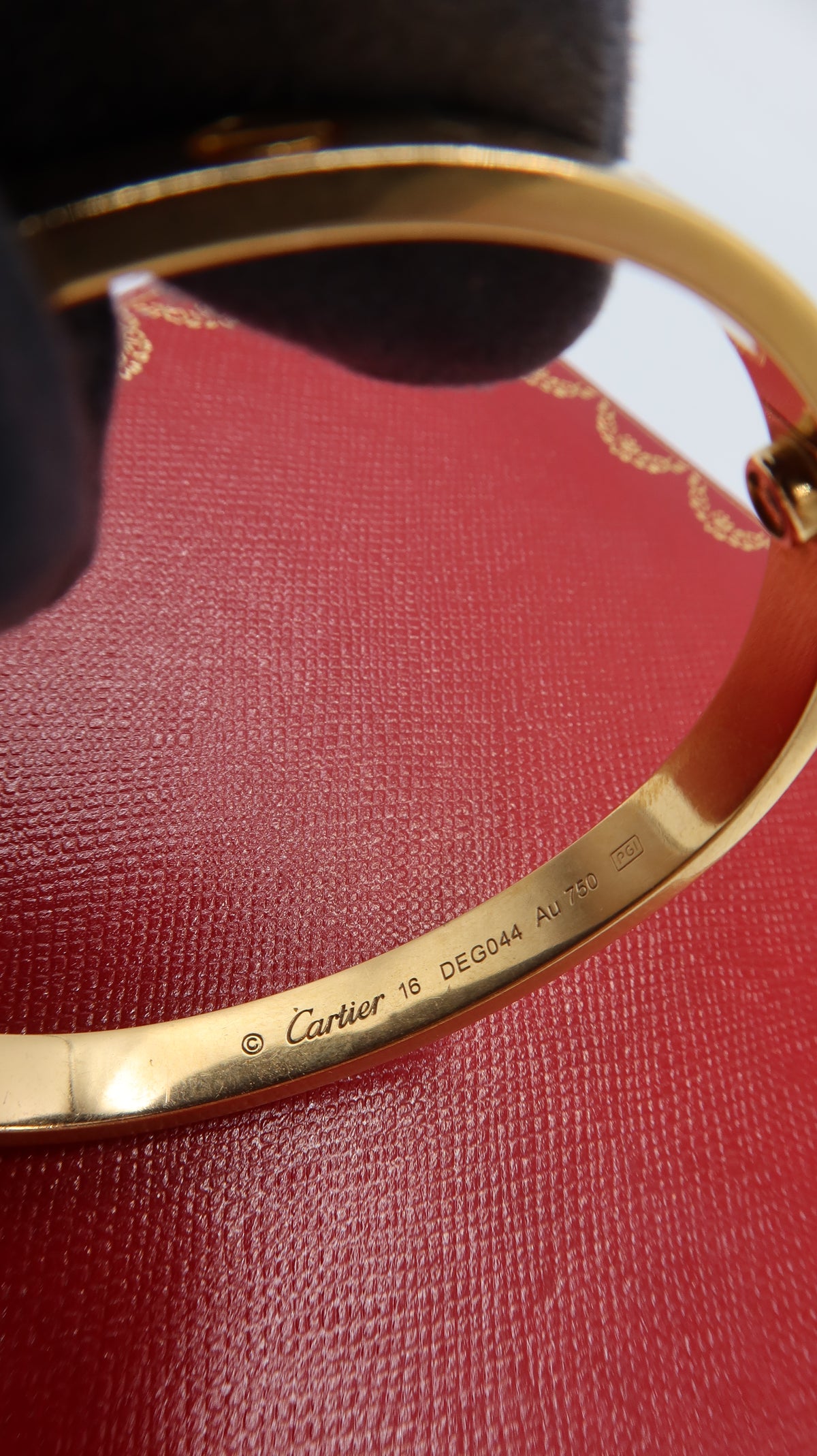 Cartier Love Bracelet (16/YG)