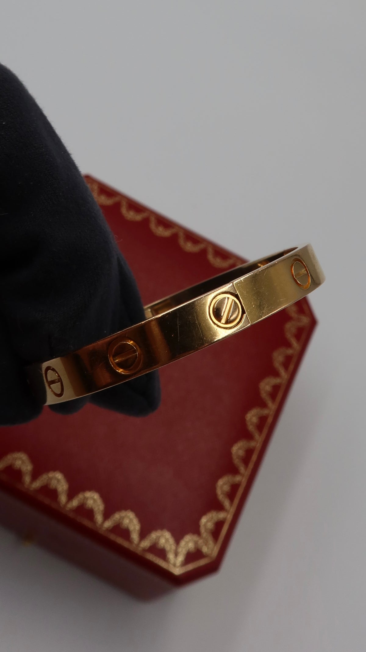 Cartier Love Bracelet (16/YG)