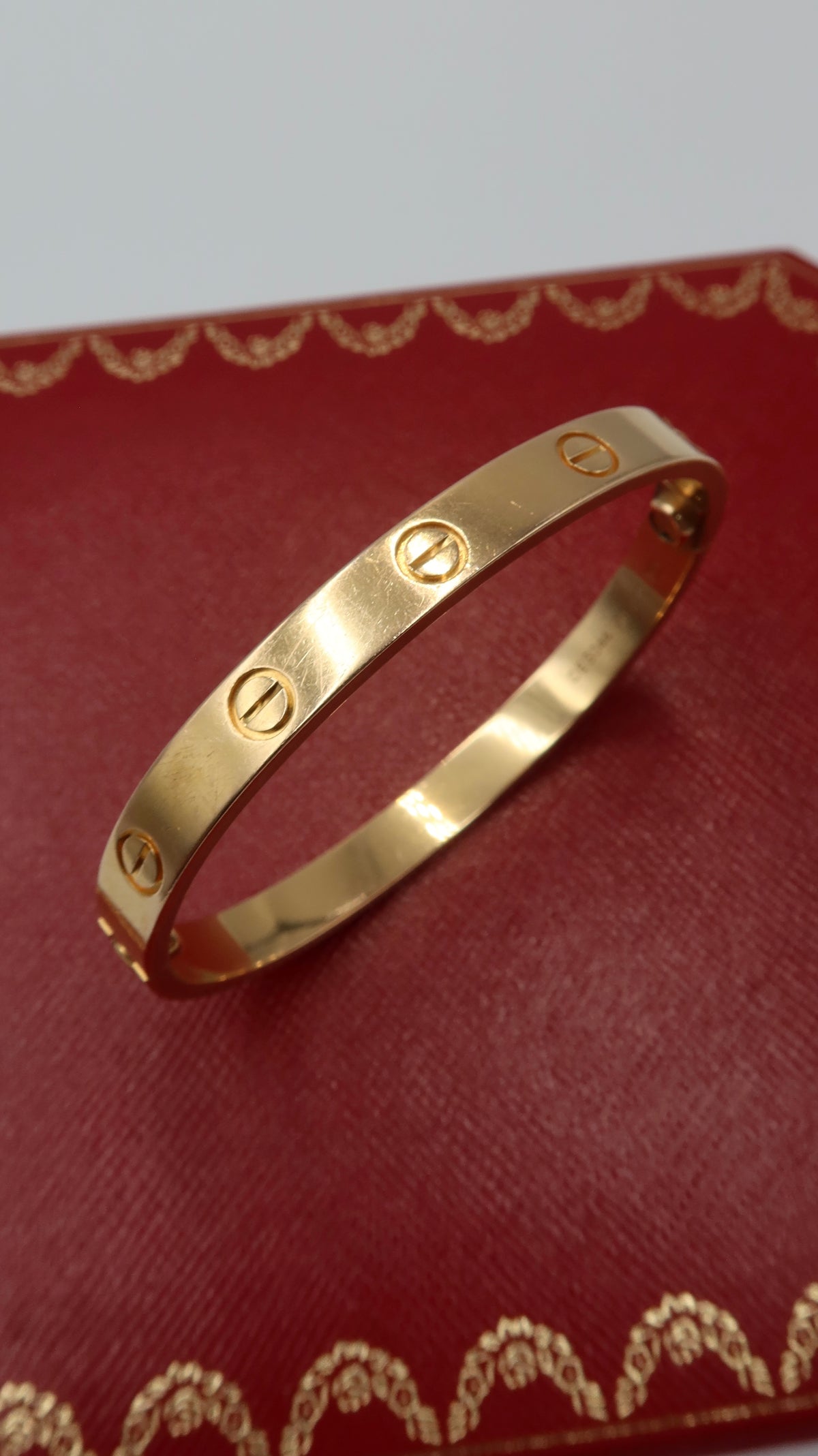 Cartier Love Bracelet (16/YG)