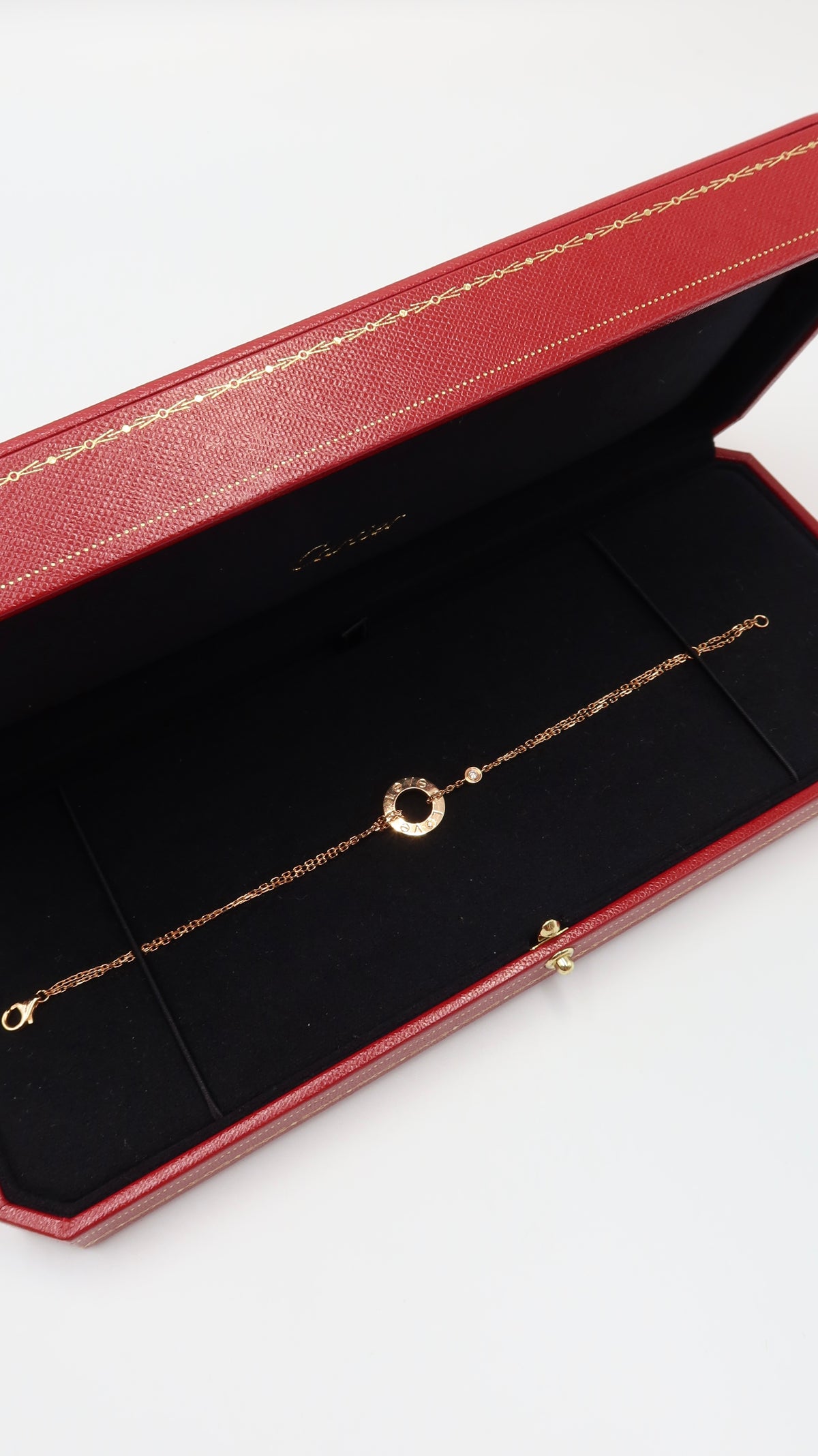 Cartier Love Bracelet On Chain (PG)