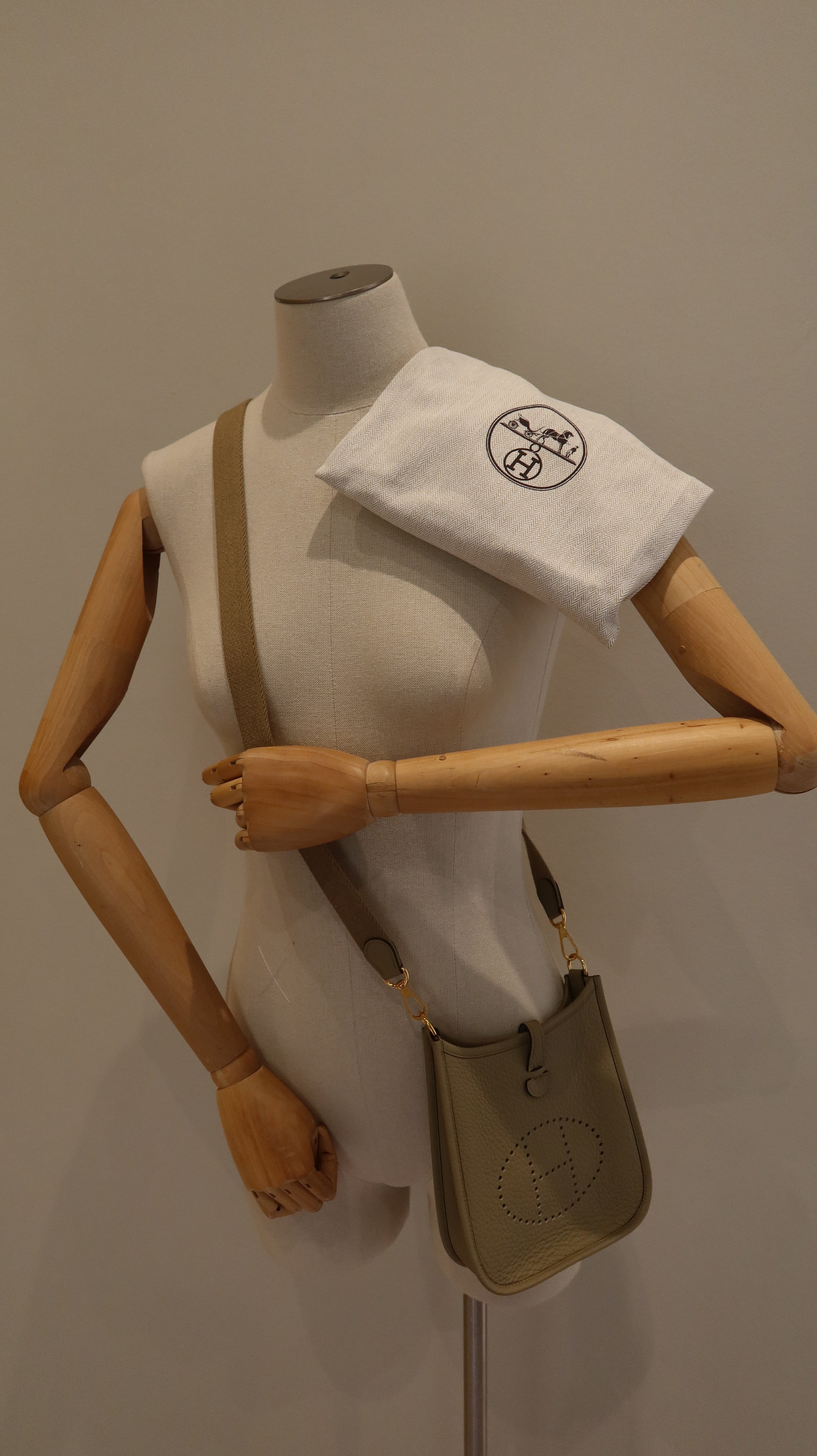 Hèrmes Mini Evelyne