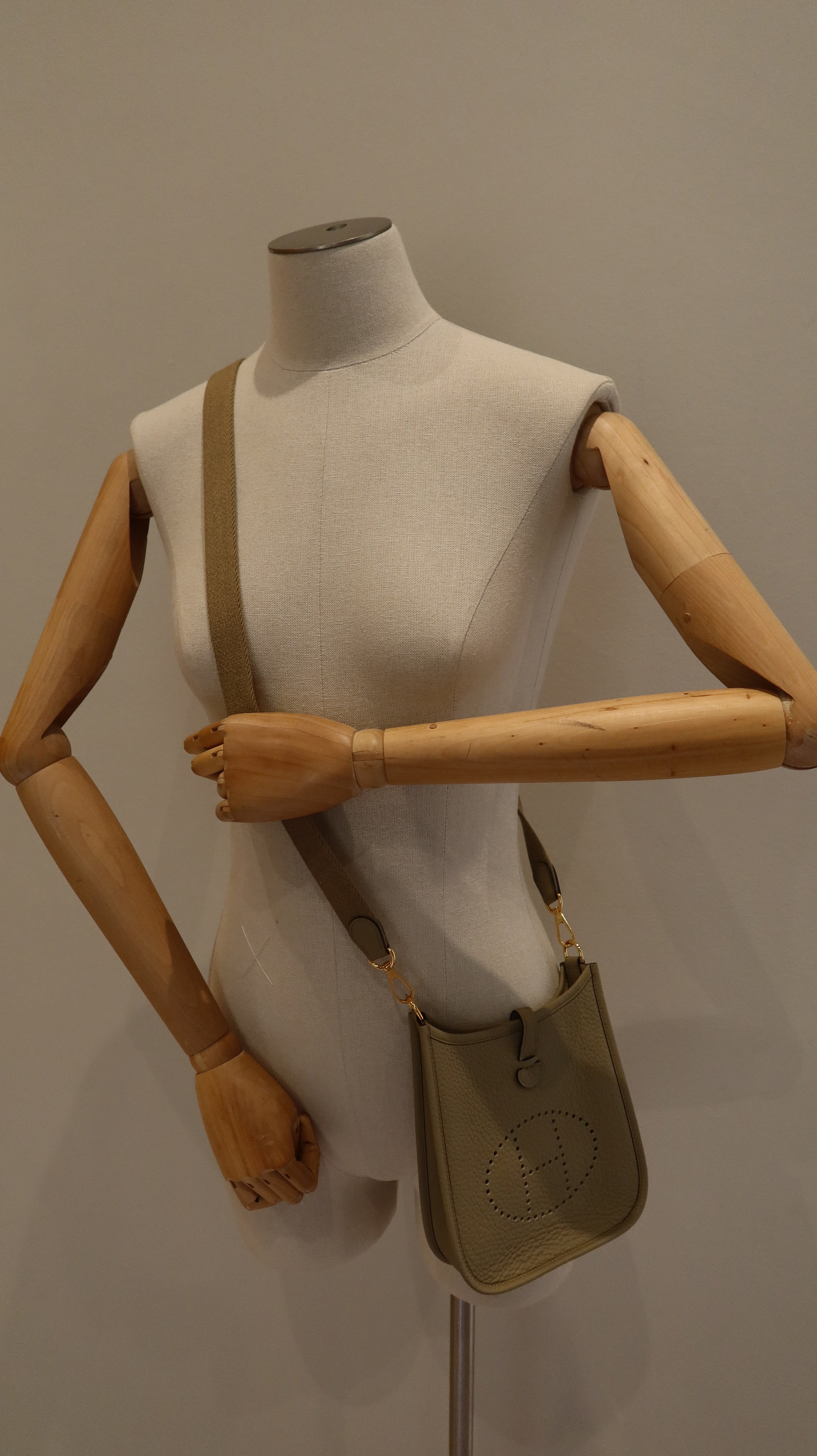 Hèrmes Mini Evelyne