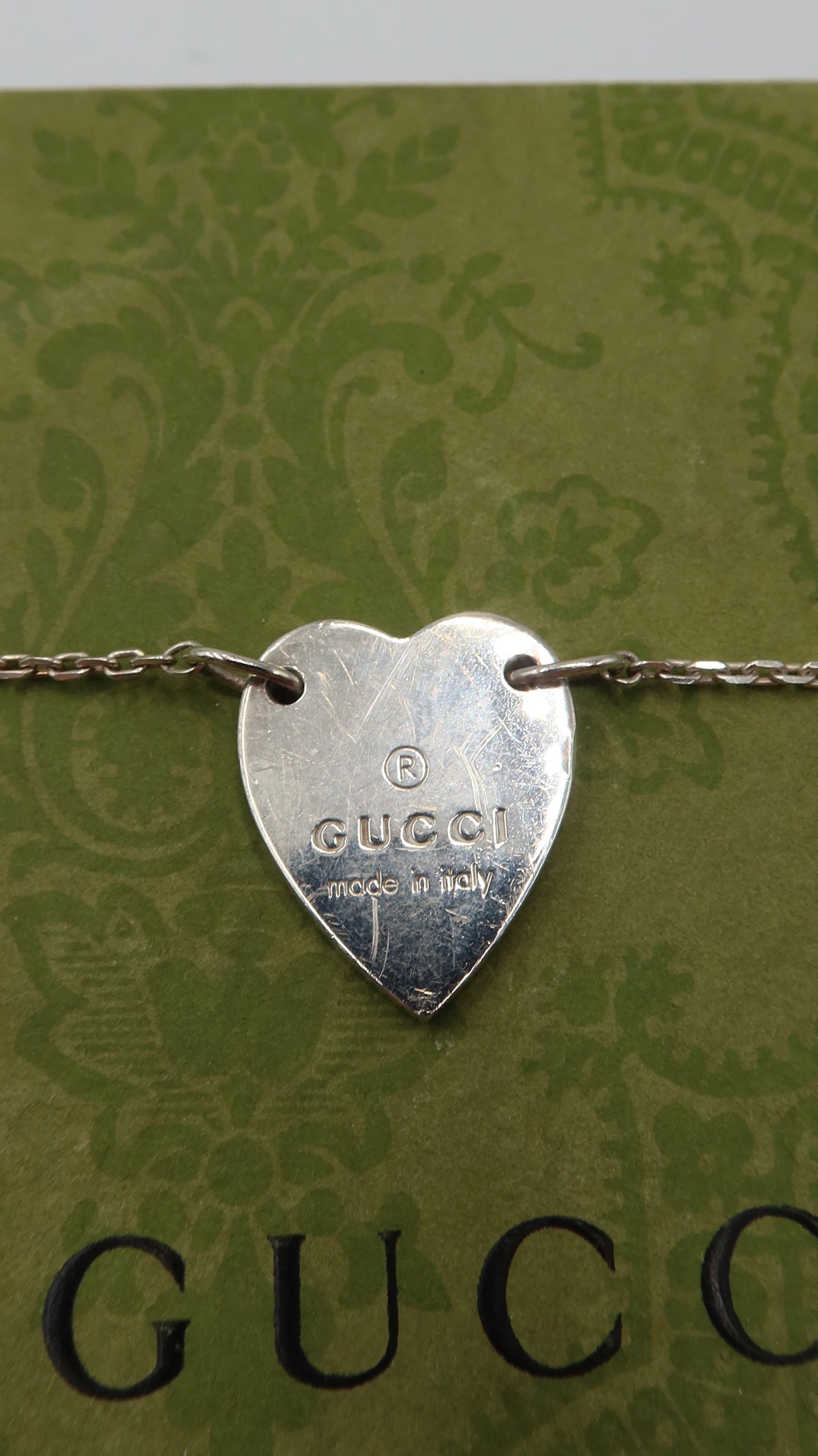 Gucci Trademark Heart Bracelet