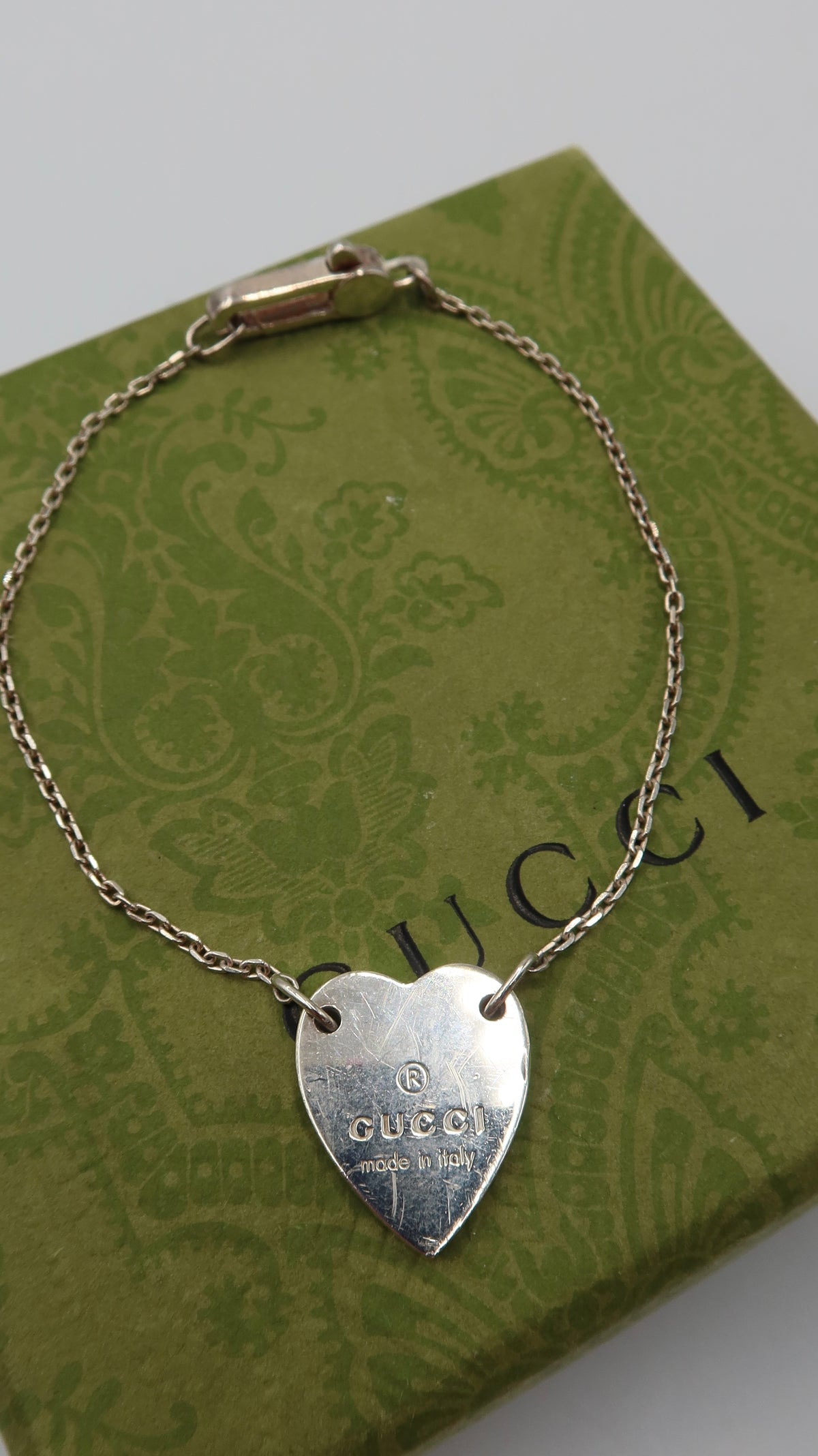 Gucci Trademark Heart Bracelet