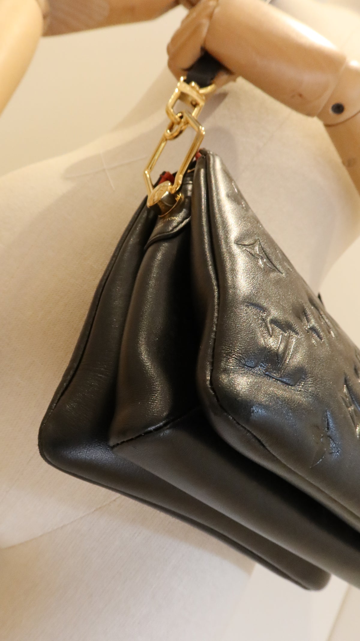 Louis Vuitton Coussin BB