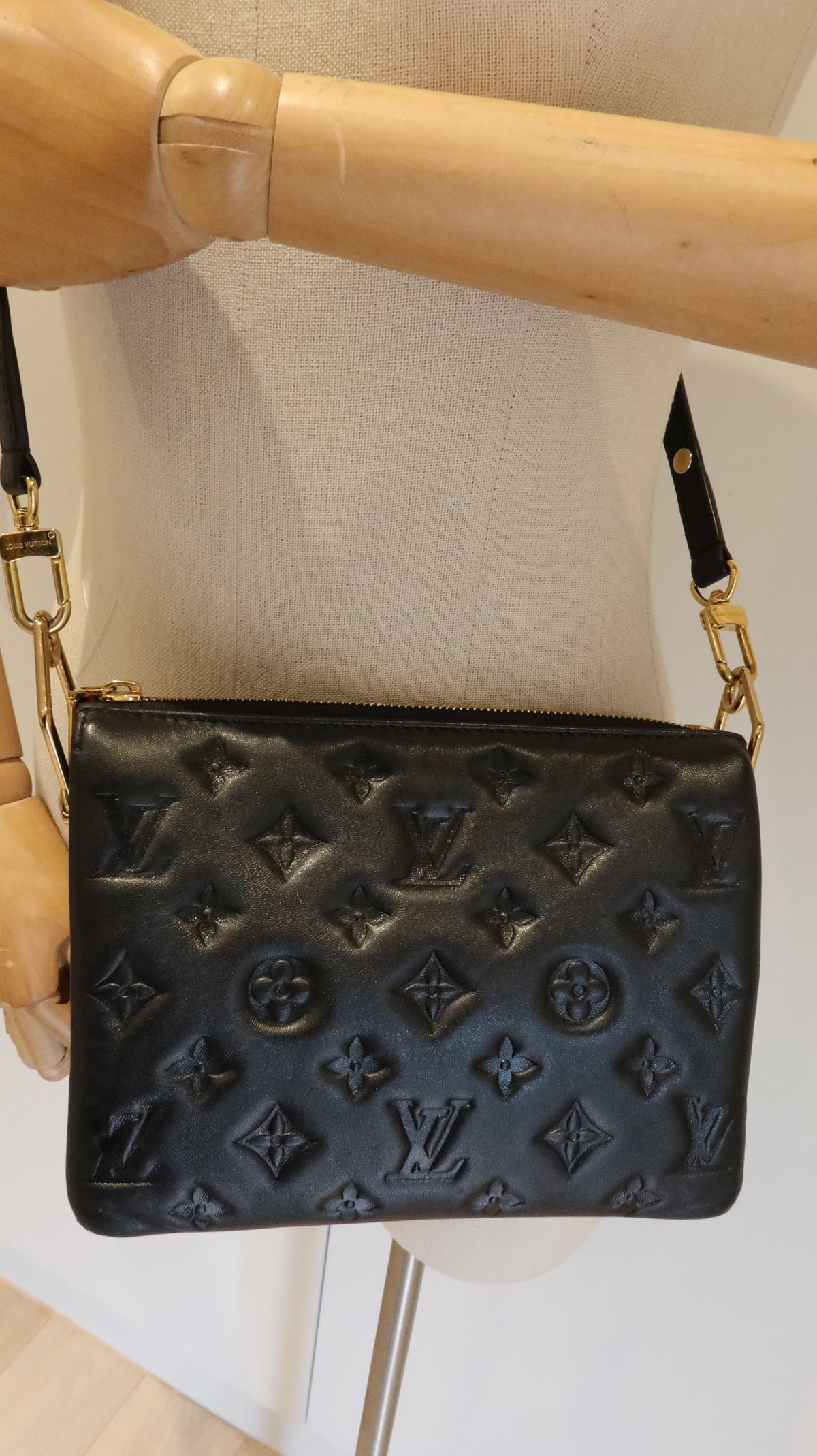 Louis Vuitton Coussin BB