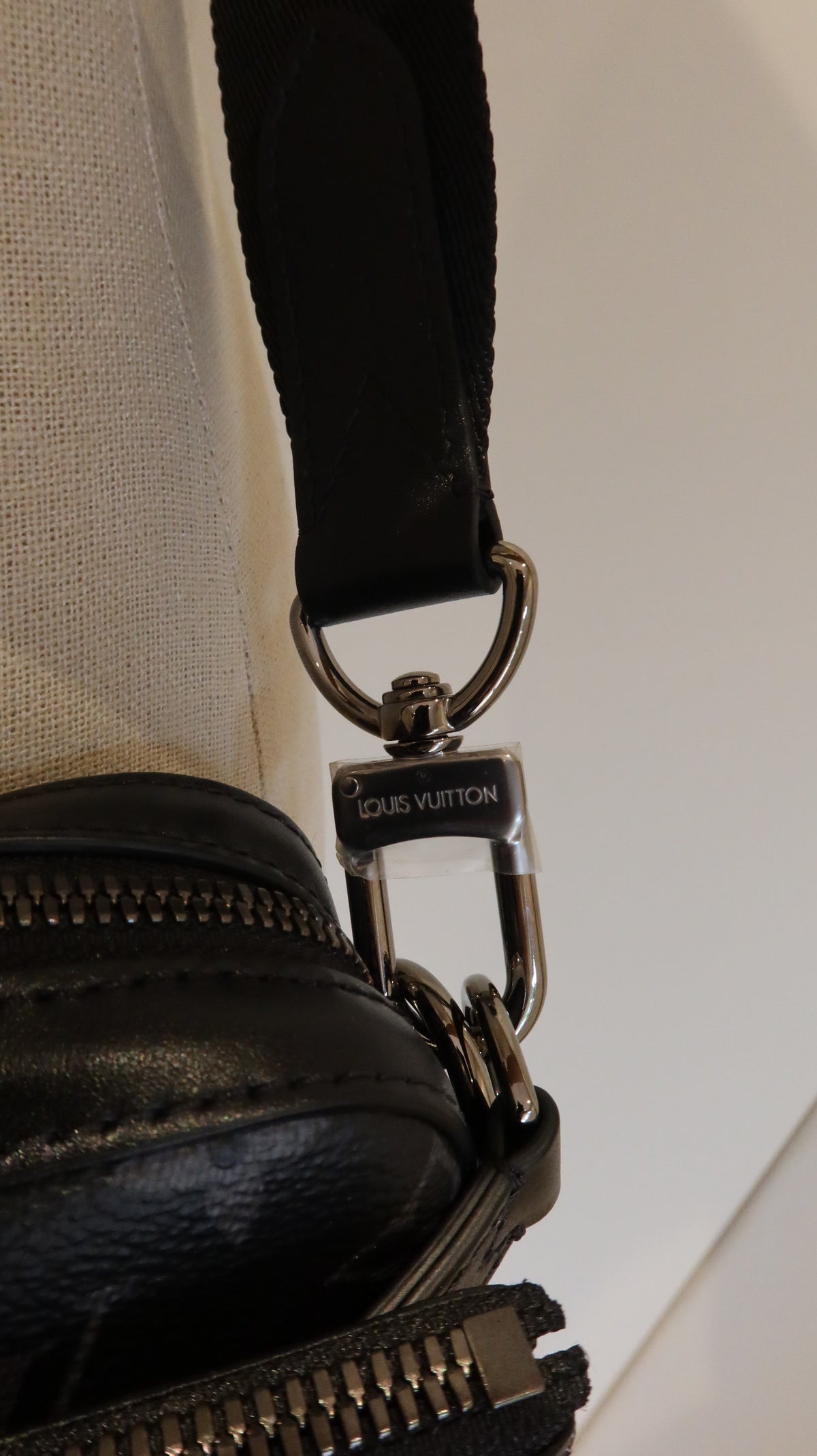 Louis Vuitton Trio Messenger Bag