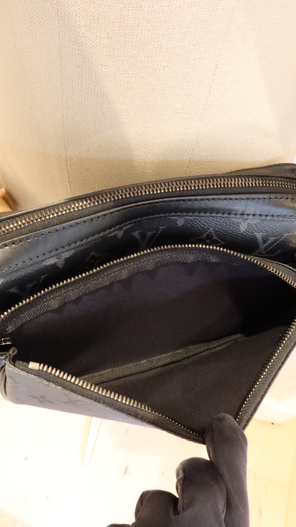 Louis Vuitton Trio Messenger Bag