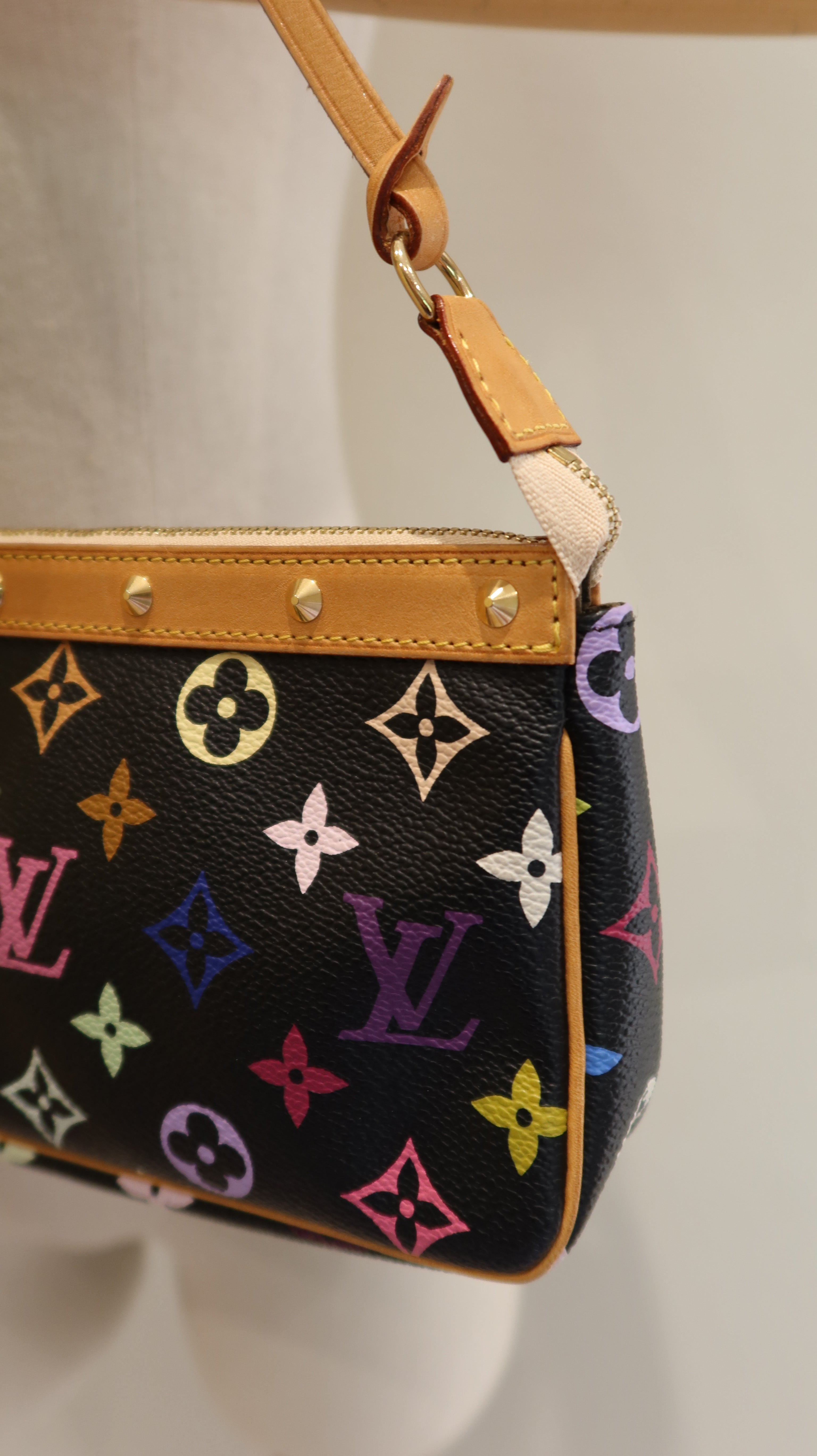 Louis Vuitton x Takashi Murakami Pochette Accessoires *Vintage*