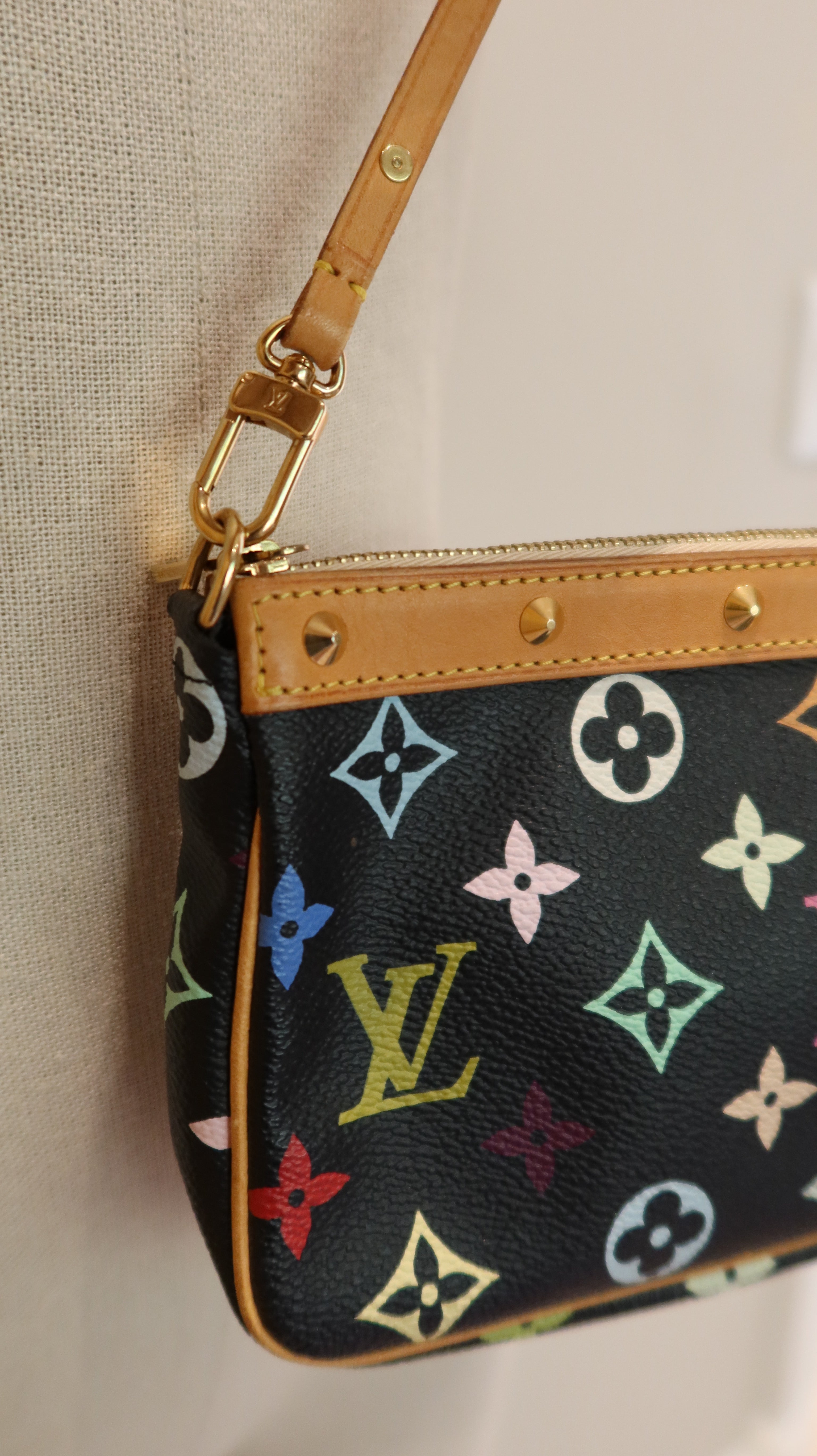Louis Vuitton x Takashi Murakami Pochette Accessoires *Vintage*