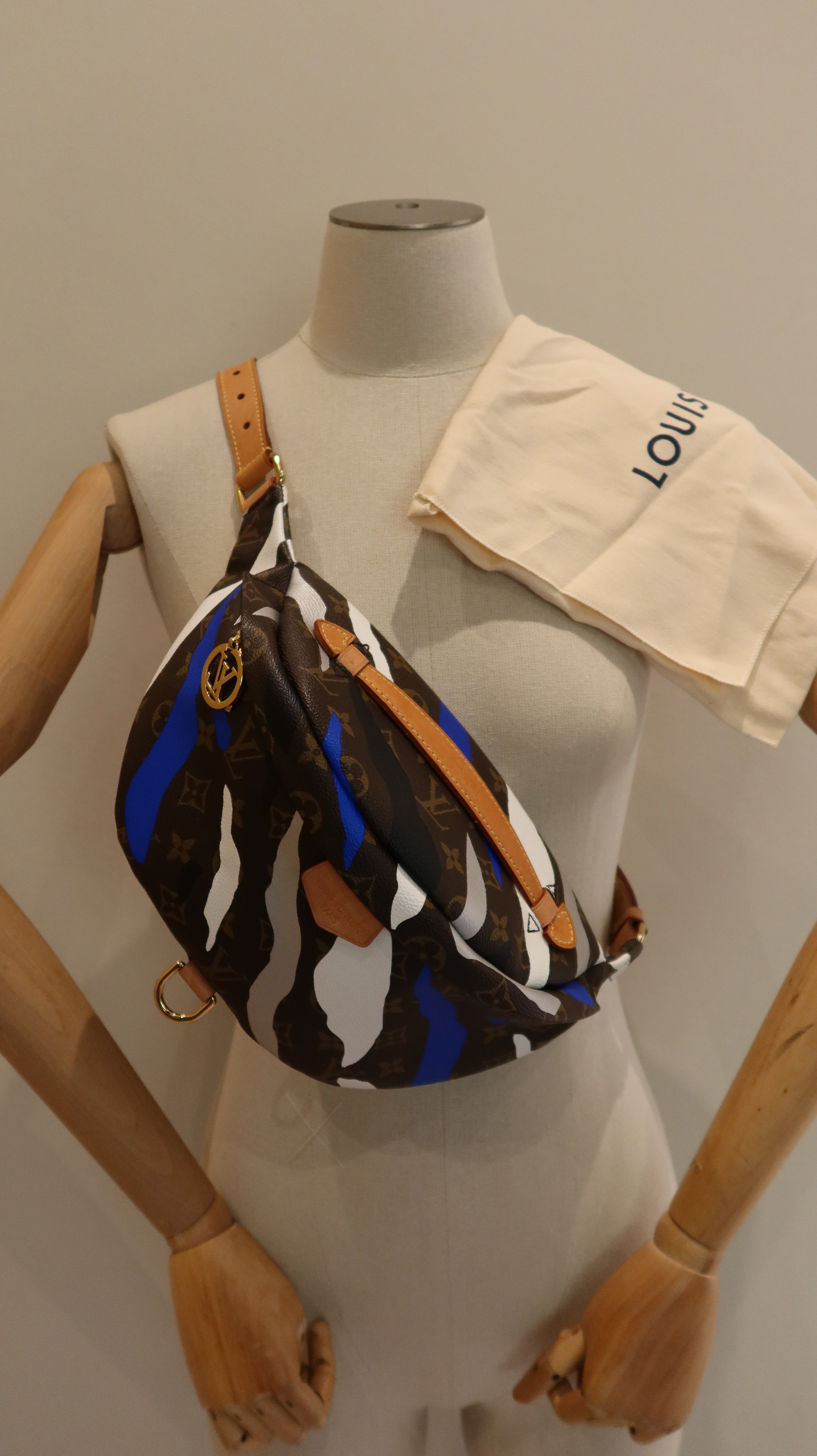 Louis Vuitton Bum Bag *League Of Legends*