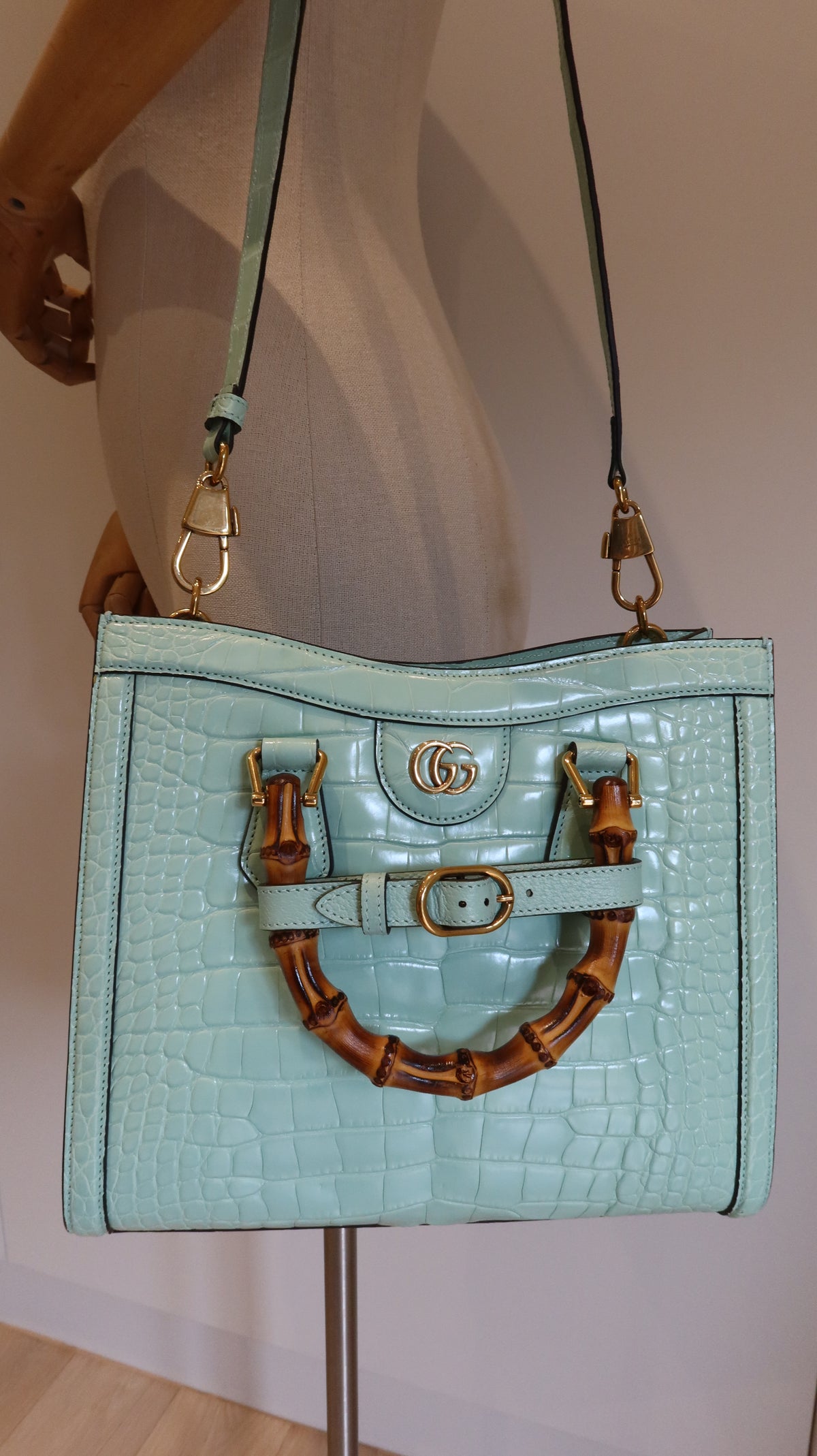 Gucci Diana Bag
