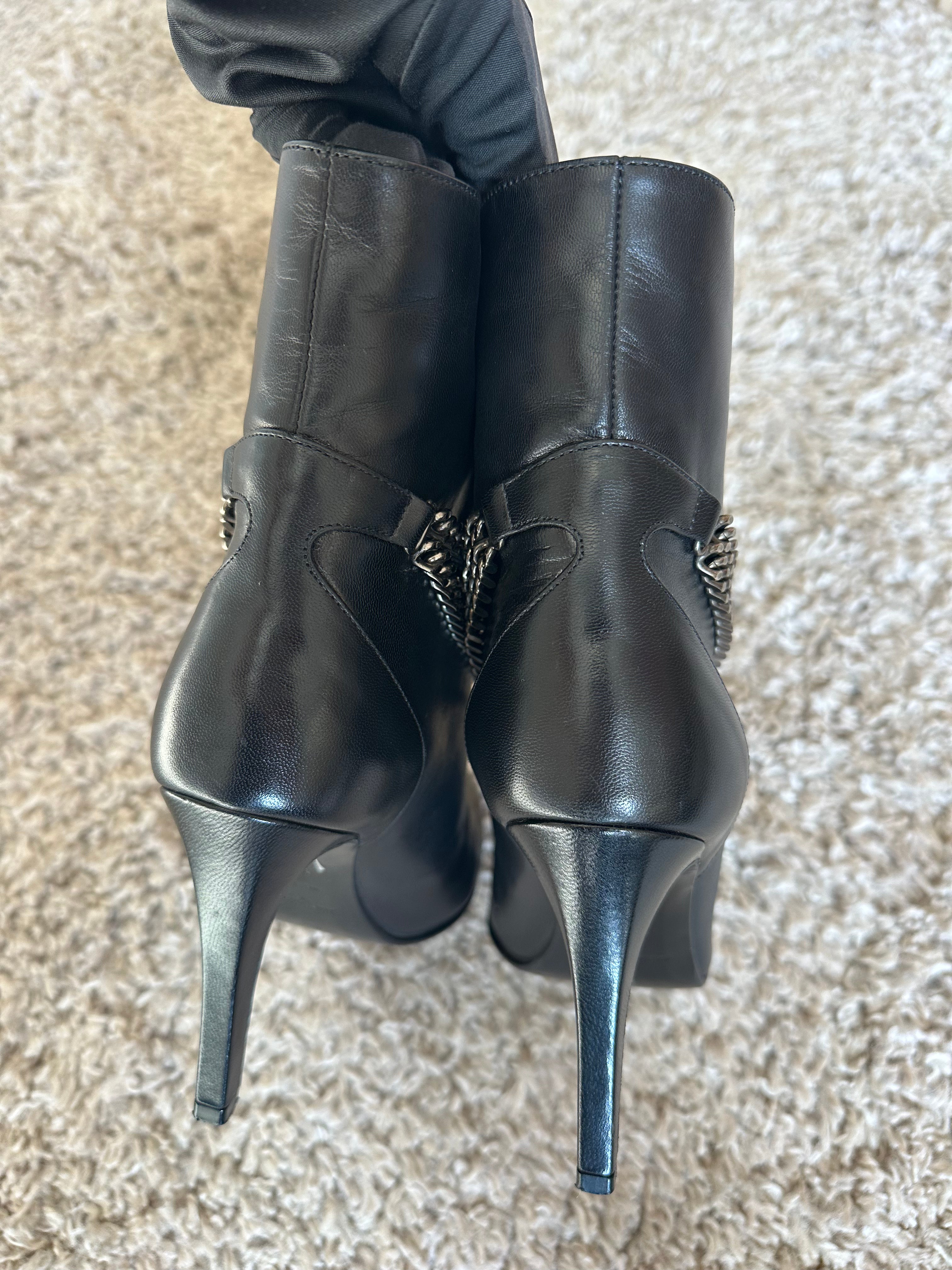 Saint Laurent Boots (35.5)